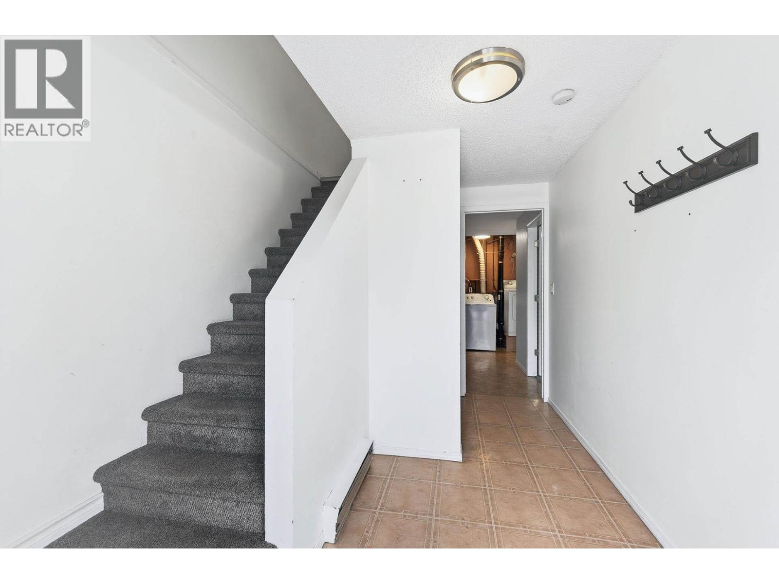 1605 Summit Drive Unit# 50, Kamloops, British Columbia  V2E 2A5 - Photo 3 - 10376281