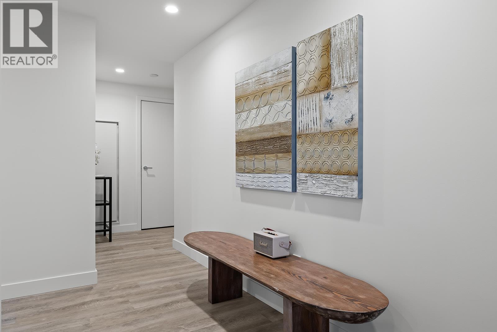 238 Leon Avenue Unit# 2007, Kelowna, British Columbia  V1Y 0N6 - Photo 6 - 10376202