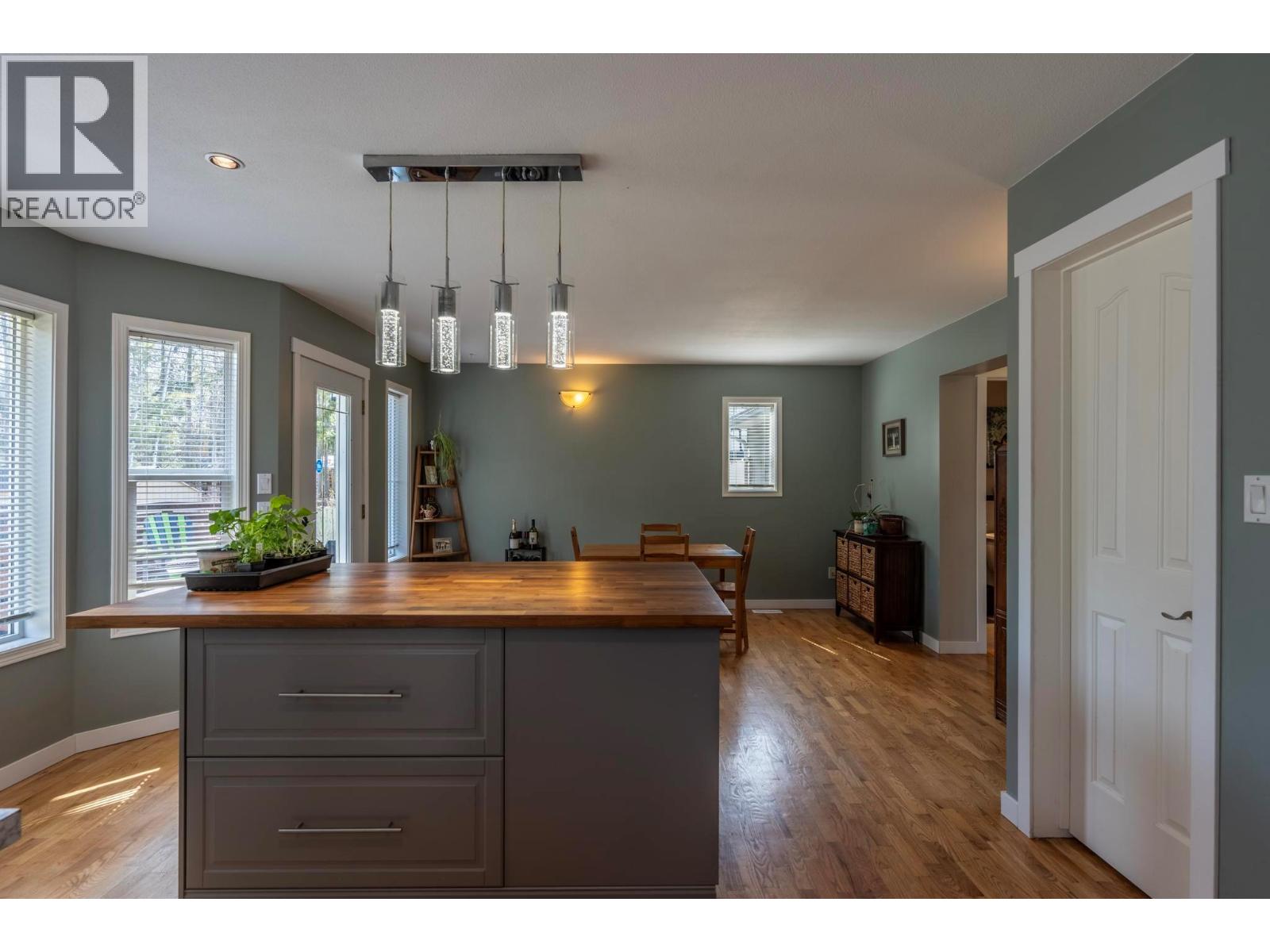 1424 Deer Ridge Road, Golden, British Columbia  V0A 1H1 - Photo 17 - 10376060