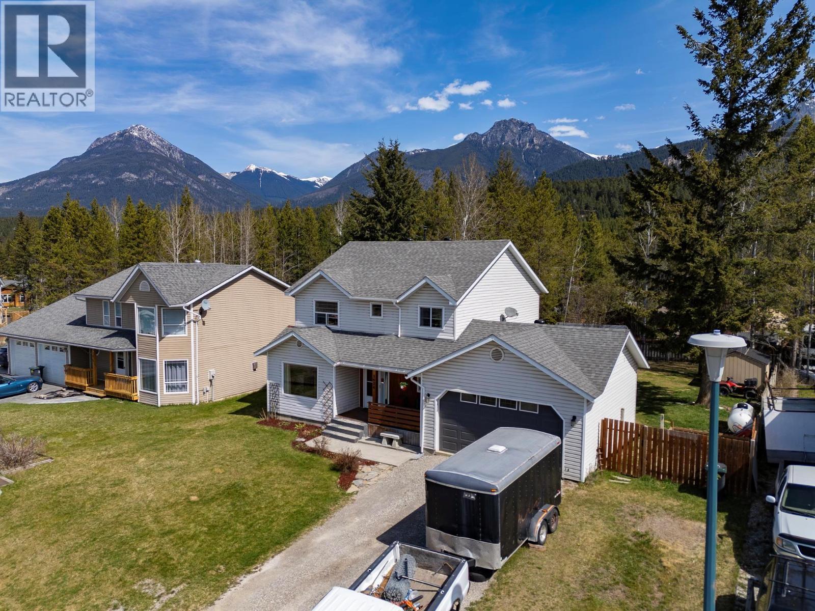 1424 Deer Ridge Road, Golden, British Columbia  V0A 1H1 - Photo 4 - 10376060