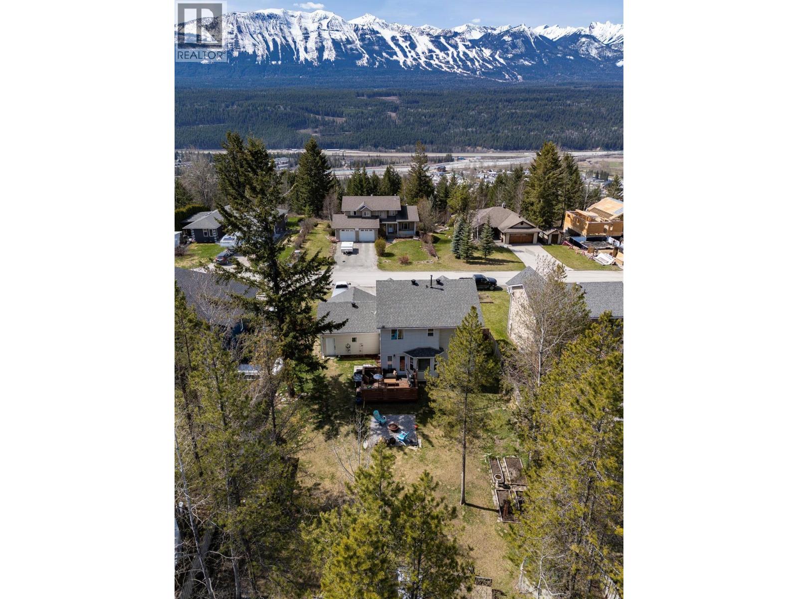 1424 Deer Ridge Road, Golden, British Columbia  V0A 1H1 - Photo 5 - 10376060