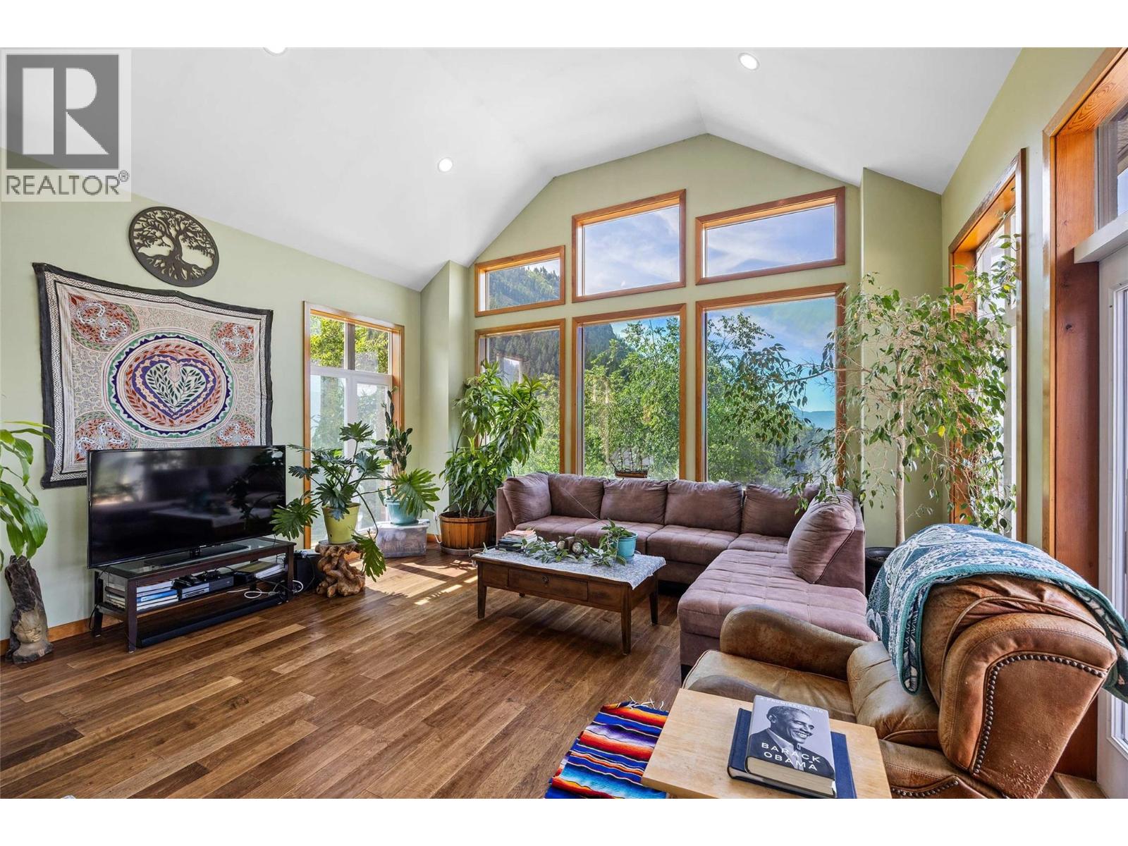 365 Riverwind Drive, Chase, British Columbia  V0E 1M1 - Photo 25 - 10376313