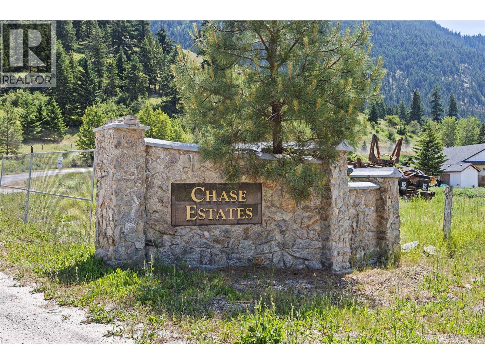 365 Riverwind Drive, Chase, British Columbia  V0E 1M1 - Photo 9 - 10376313