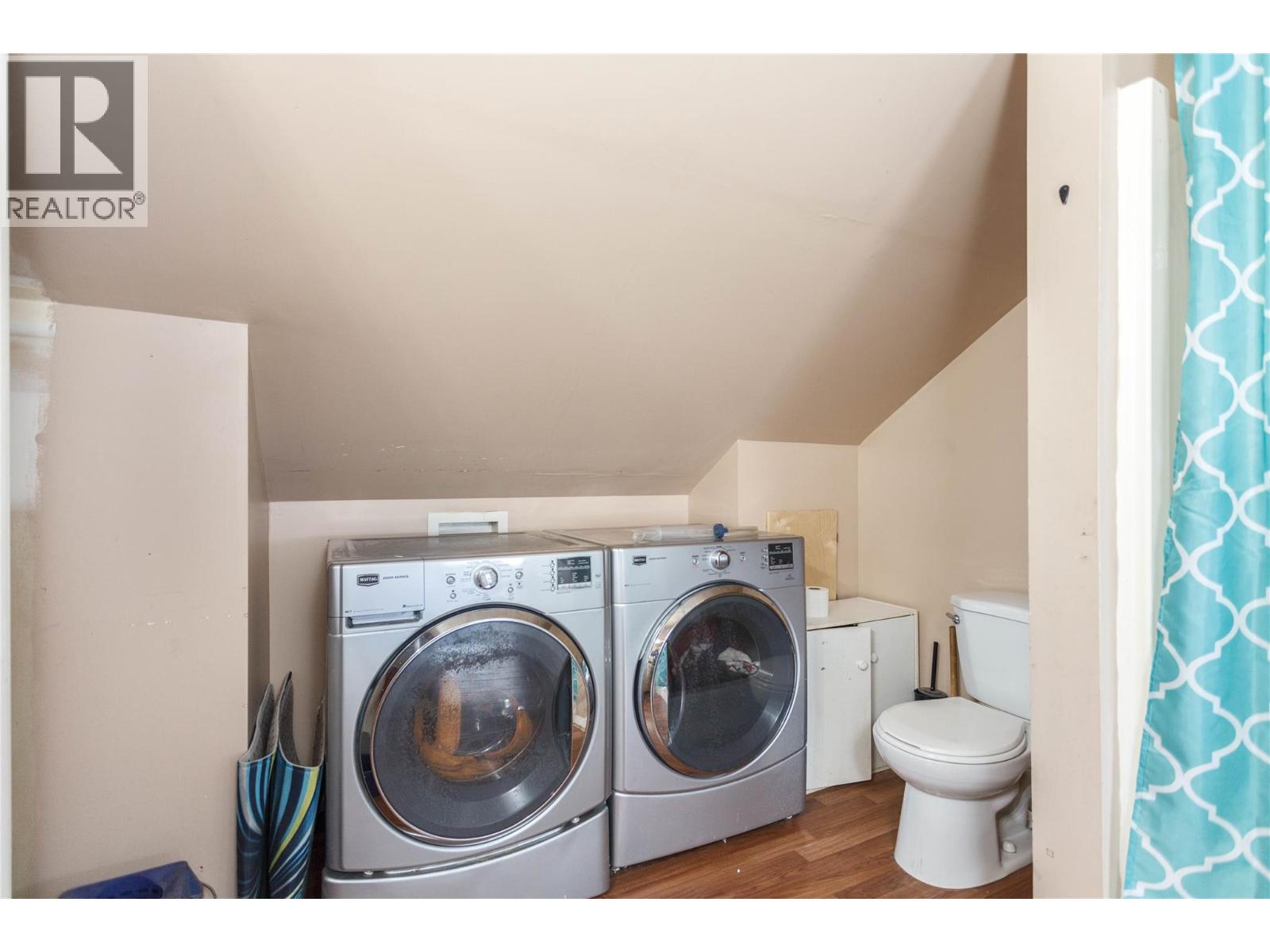 2037 Shuswap Avenue, Lumby, British Columbia  V0E 2G0 - Photo 18 - 10375066