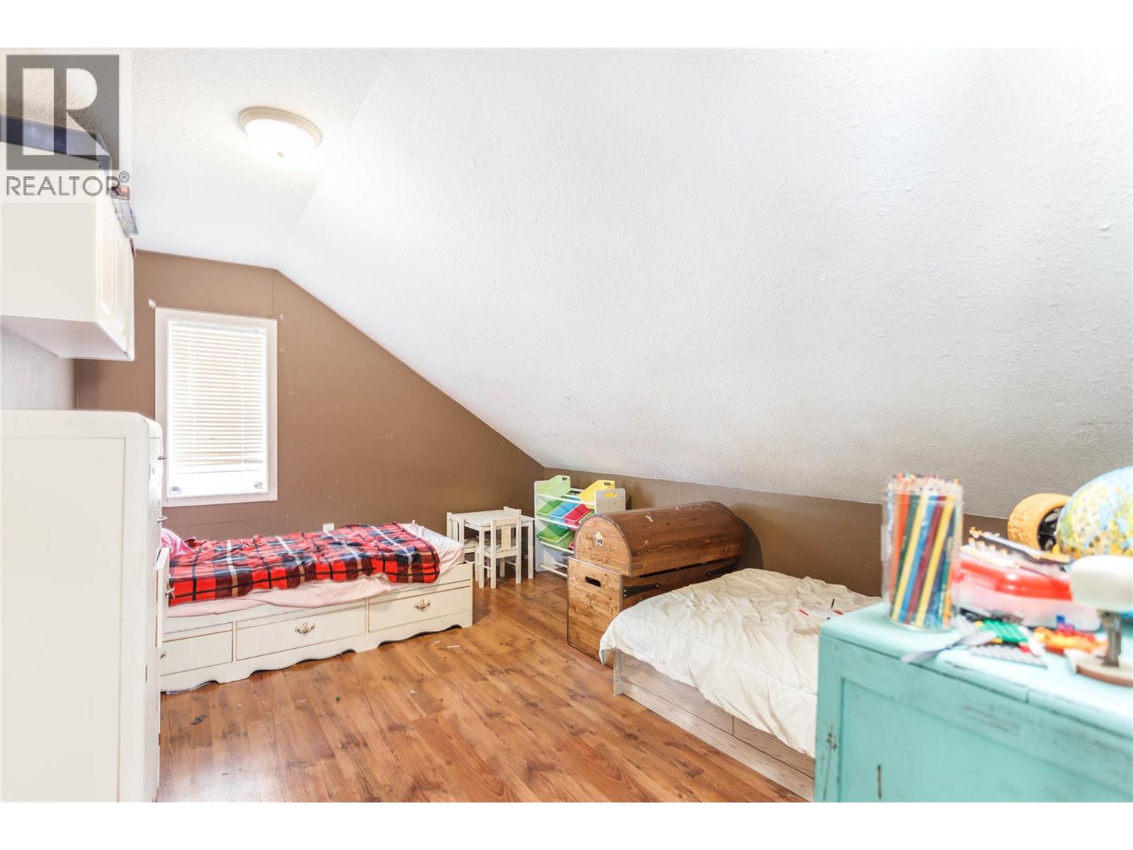 2037 Shuswap Avenue, Lumby, British Columbia  V0E 2G0 - Photo 19 - 10375066