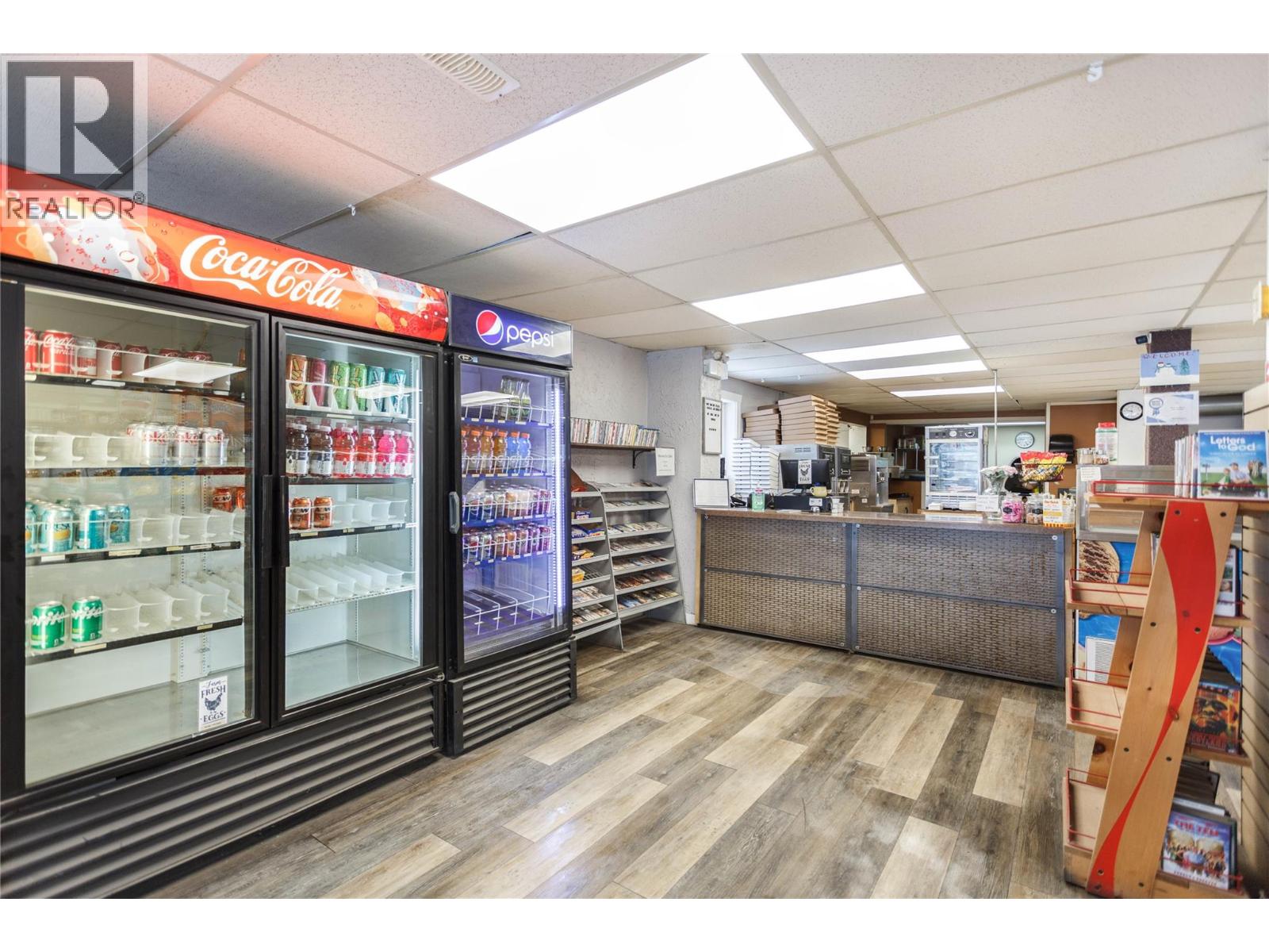 2037 Shuswap Avenue, Lumby, British Columbia  V0E 2G0 - Photo 6 - 10375066