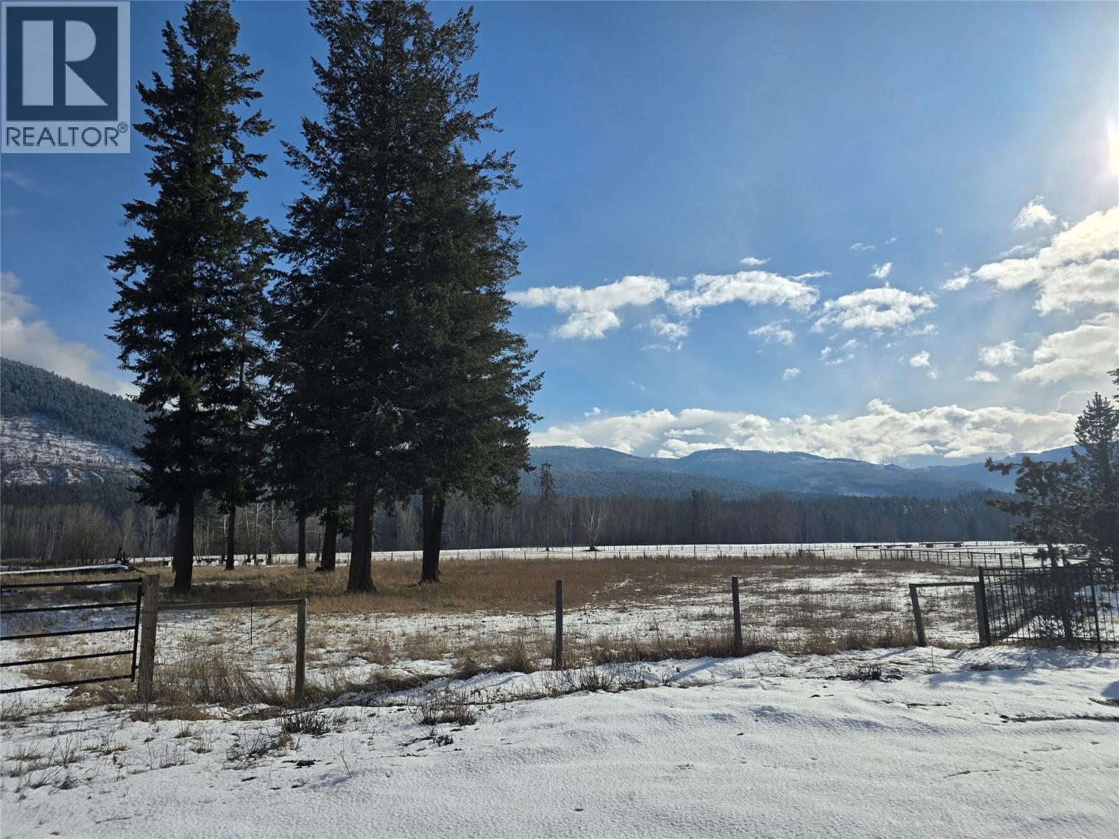 380 Kyro Road, Lumby, British Columbia  V0E 2G7 - Photo 2 - 10376173