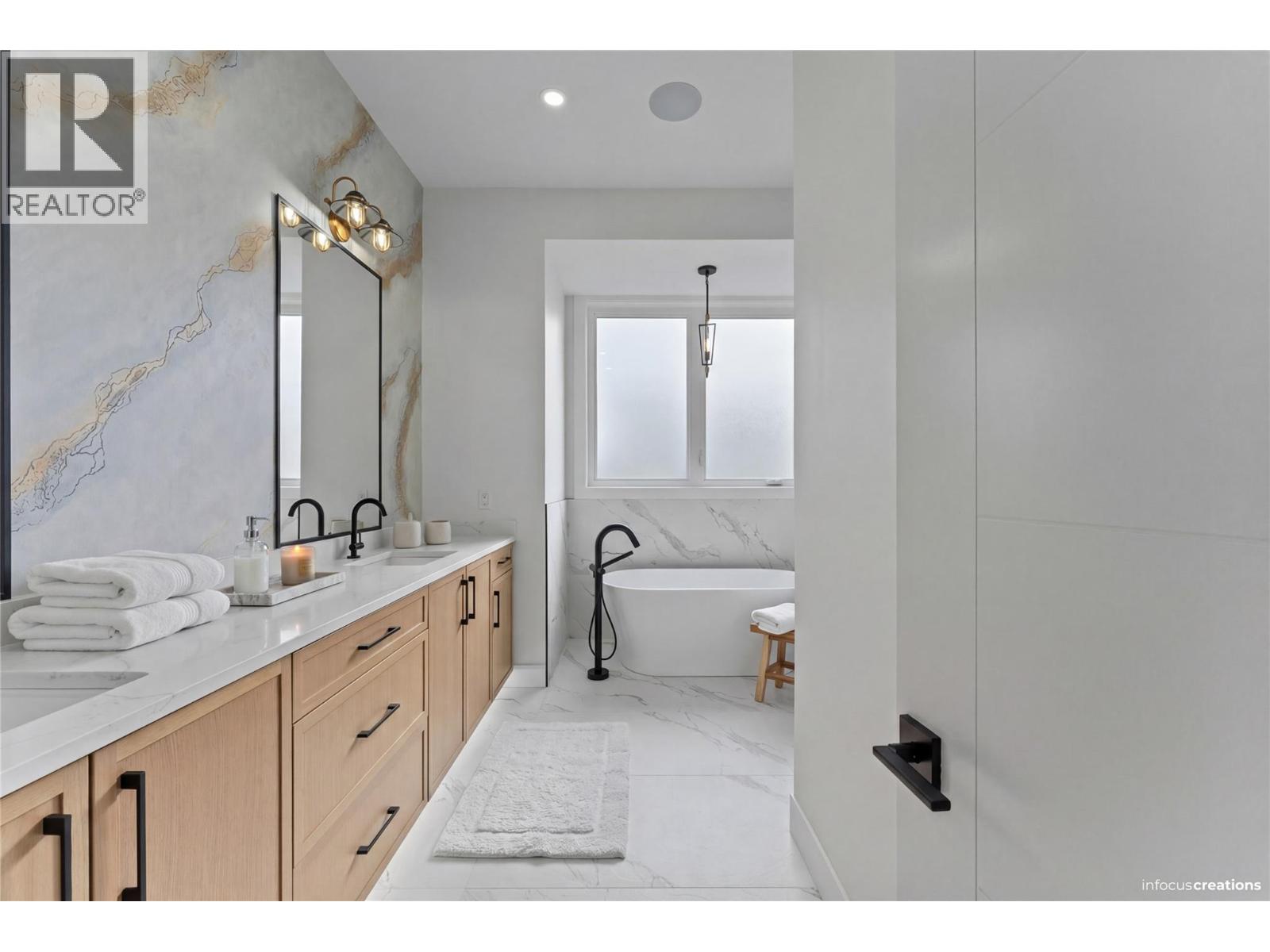 1022 Carnoustie Drive, Kelowna, British Columbia  V1P 0A3 - Photo 22 - 10376022