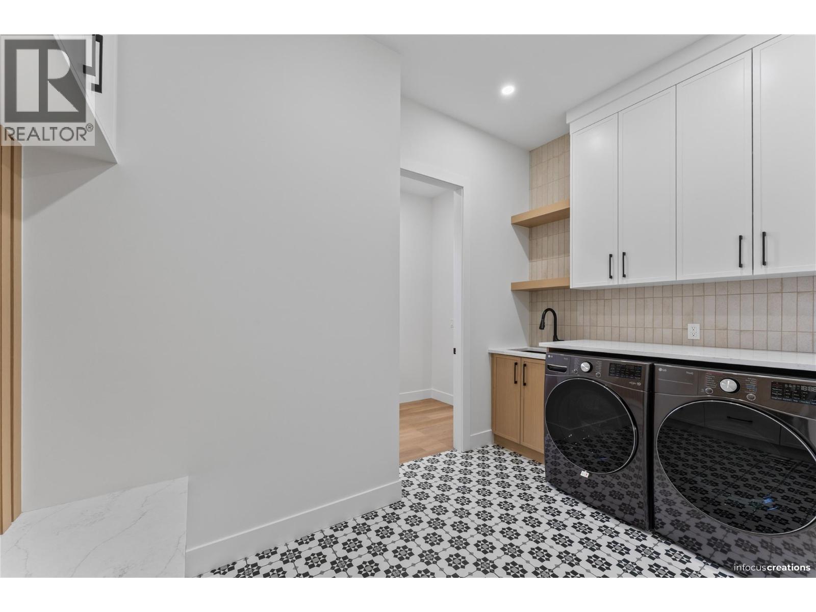 1022 Carnoustie Drive, Kelowna, British Columbia  V1P 0A3 - Photo 28 - 10376022