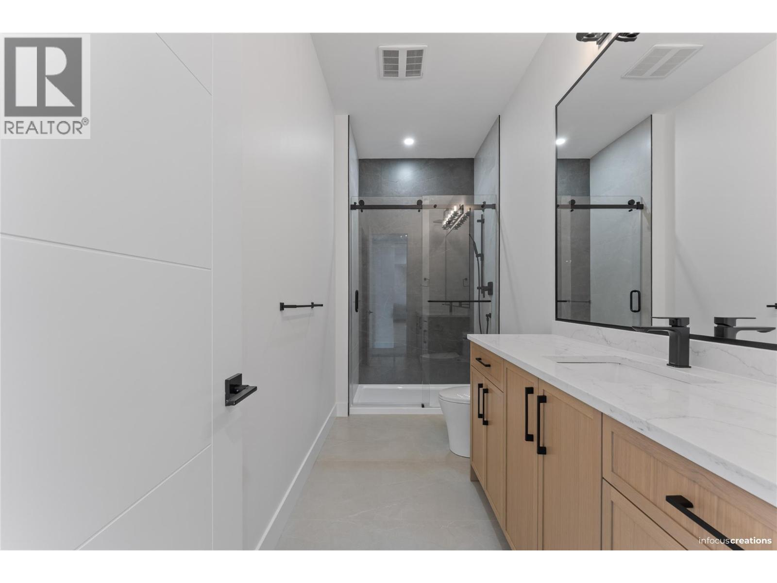 1022 Carnoustie Drive, Kelowna, British Columbia  V1P 0A3 - Photo 38 - 10376022