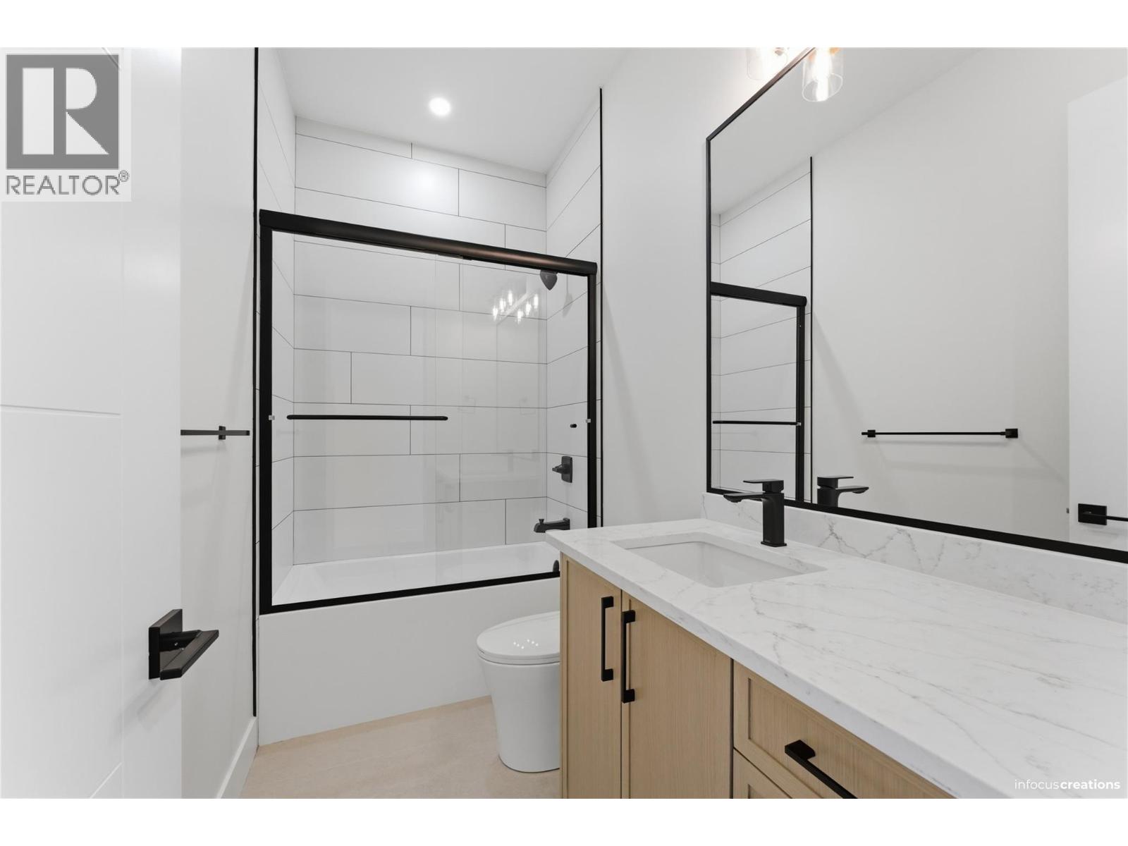 1022 Carnoustie Drive, Kelowna, British Columbia  V1P 0A3 - Photo 40 - 10376022