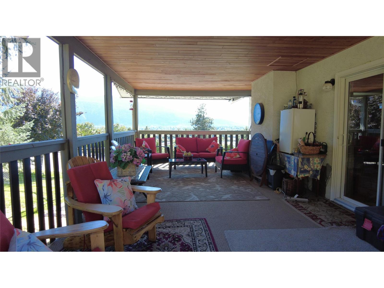 7389 Valley Heights Drive, Grand Forks, British Columbia  V0H 1H0 - Photo 12 - 10376190