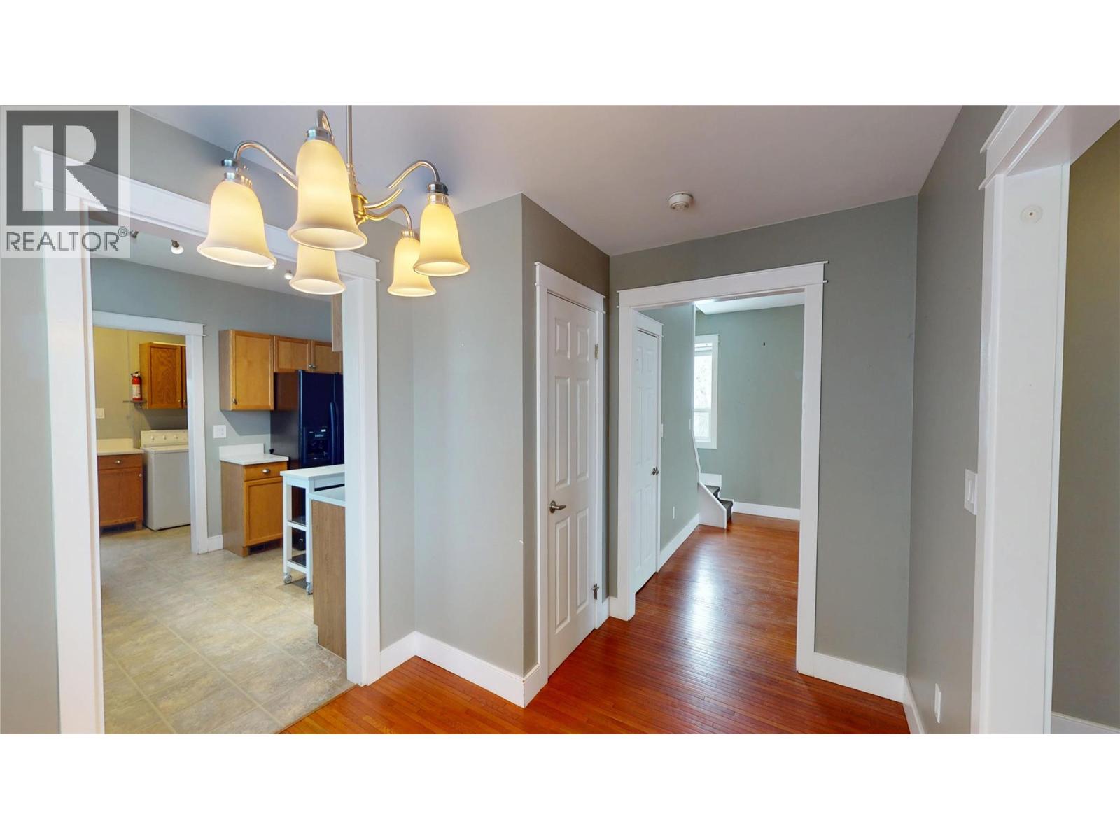 109 13th Avenue S, Cranbrook, British Columbia  V1C 2V6 - Photo 13 - 10376015