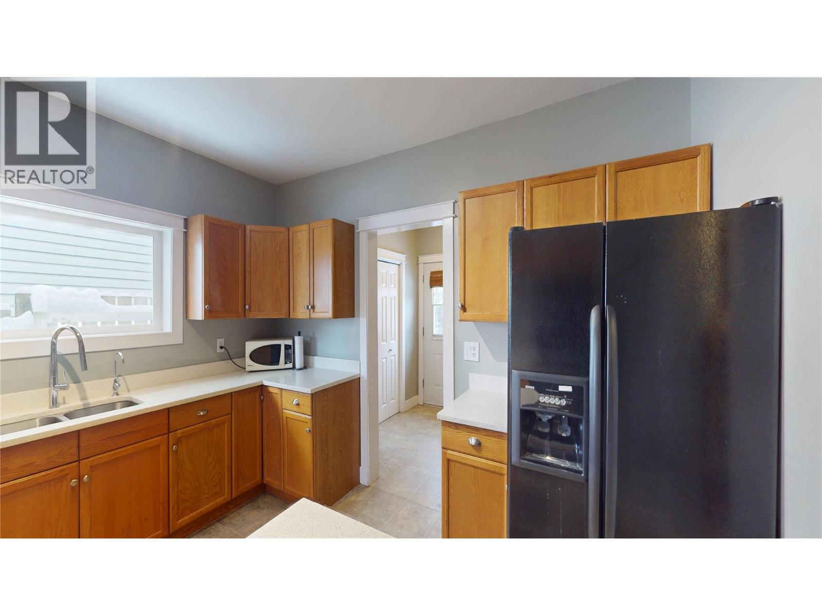 109 13th Avenue S, Cranbrook, British Columbia  V1C 2V6 - Photo 17 - 10376015