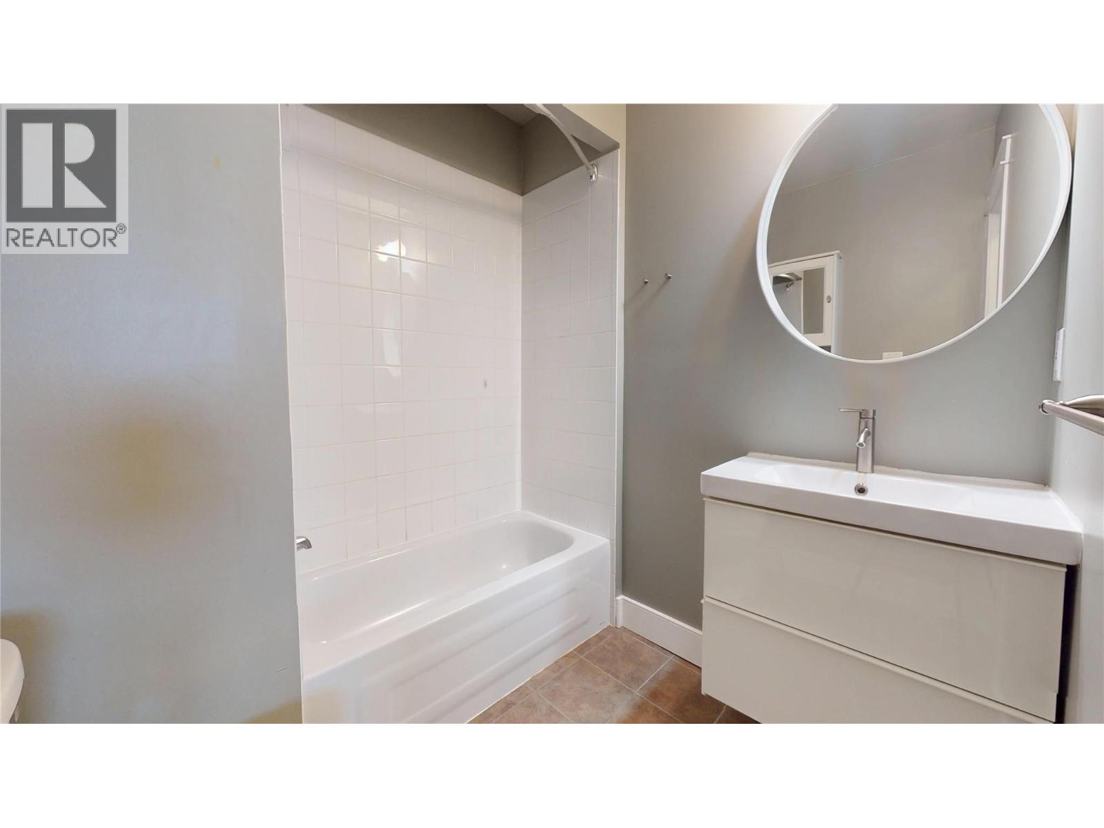 109 13th Avenue S, Cranbrook, British Columbia  V1C 2V6 - Photo 22 - 10376015