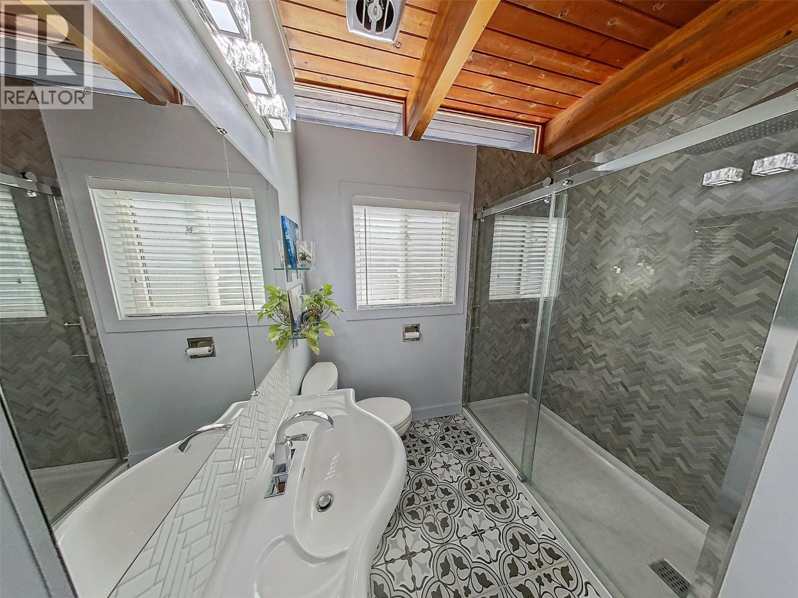 1618 Duncan Ave E Avenue, Penticton, British Columbia  V2A 2X9 - Photo 17 - 10376158