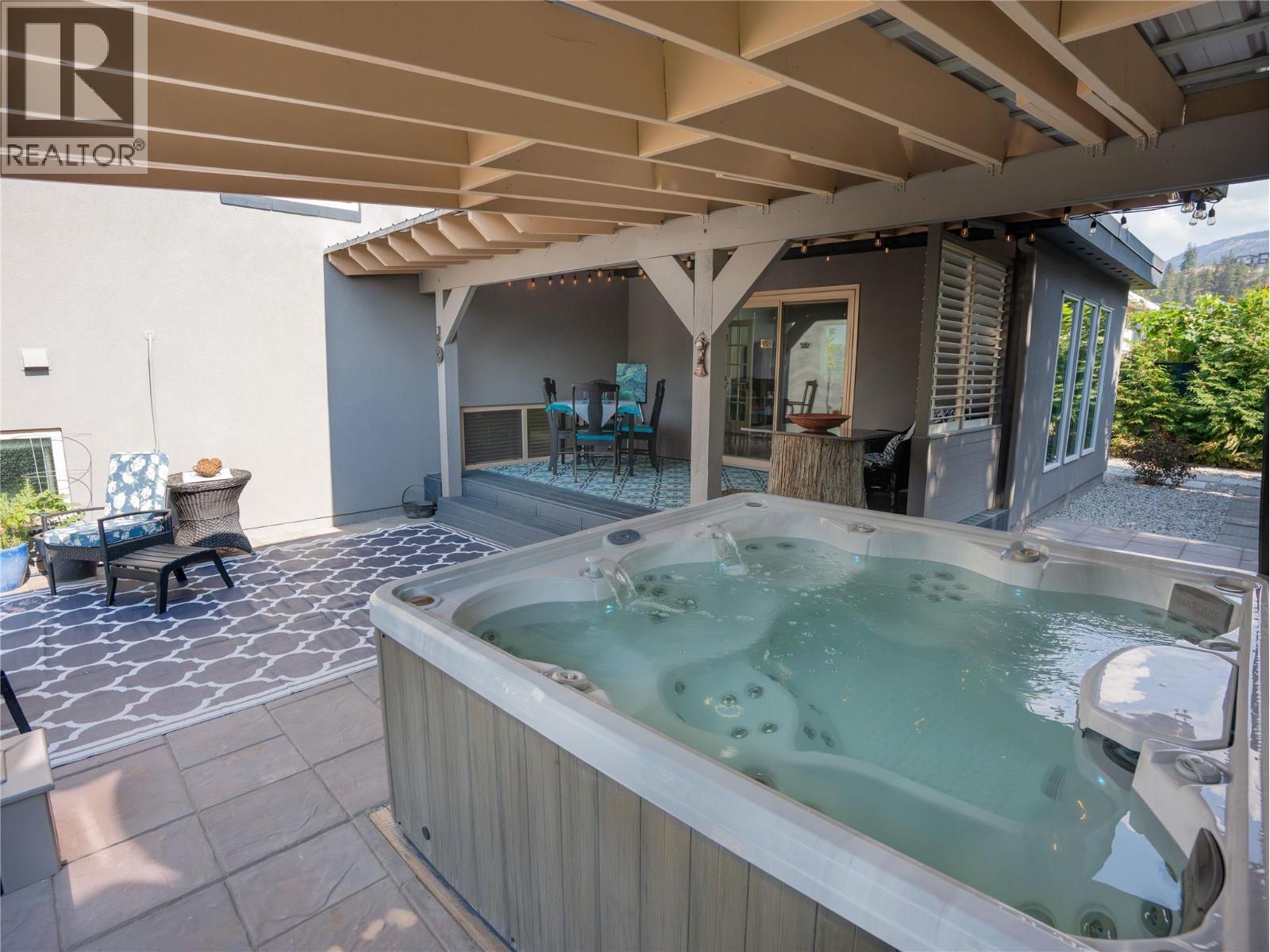 1618 Duncan Ave E Avenue, Penticton, British Columbia  V2A 2X9 - Photo 29 - 10376158