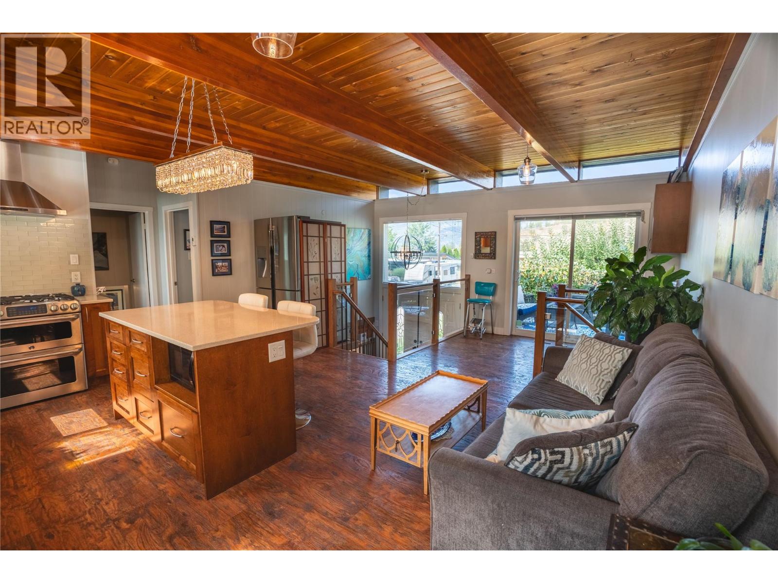 1618 Duncan Ave E Avenue, Penticton, British Columbia  V2A 2X9 - Photo 7 - 10376158