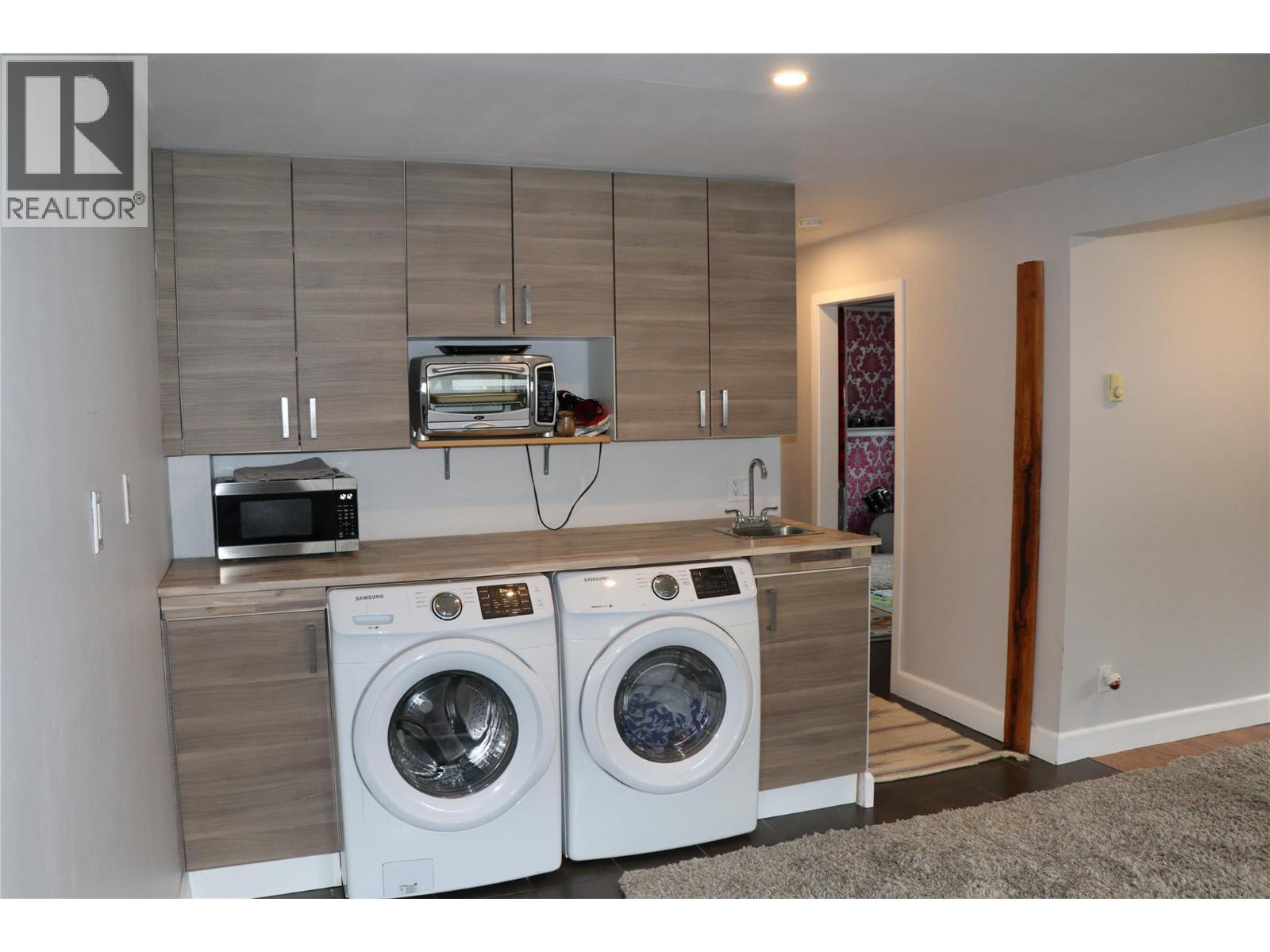 304 5th  Nw Street, Nakusp, British Columbia  V0G 1R0 - Photo 26 - 10376033