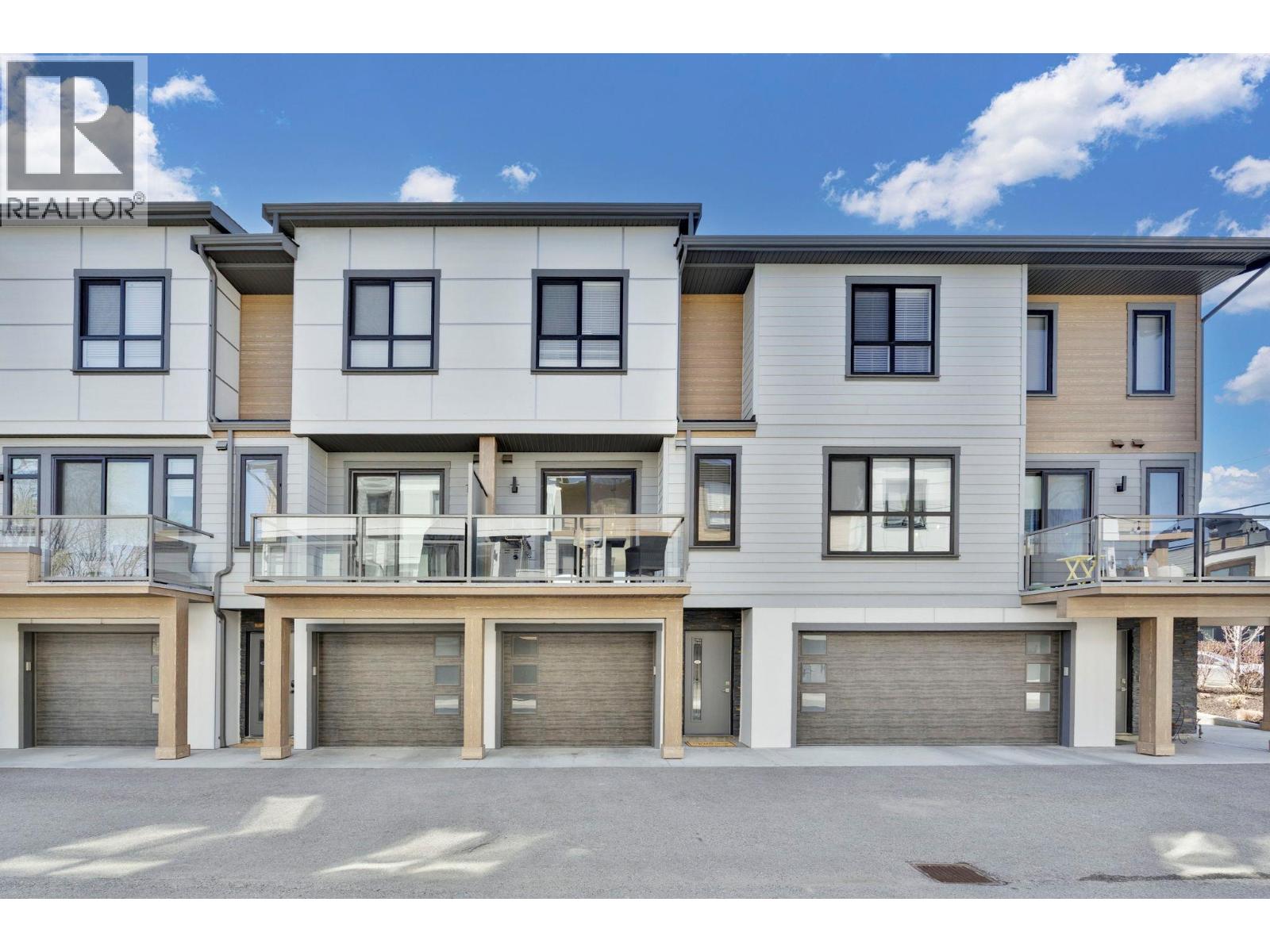 11581 Rogers Road Unit# 403, Lake Country, British Columbia  V4V 1X8 - Photo 2 - 10376331