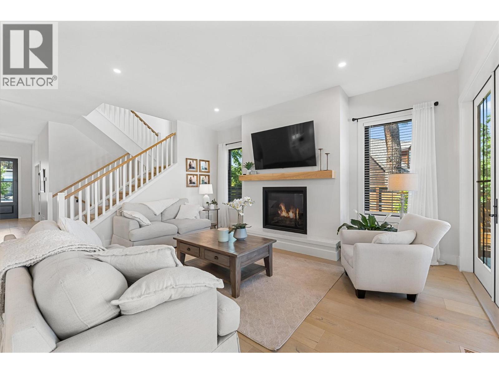 1180 Mission Ridge Road, Kelowna, British Columbia  V1W 3B2 - Photo 11 - 10376323