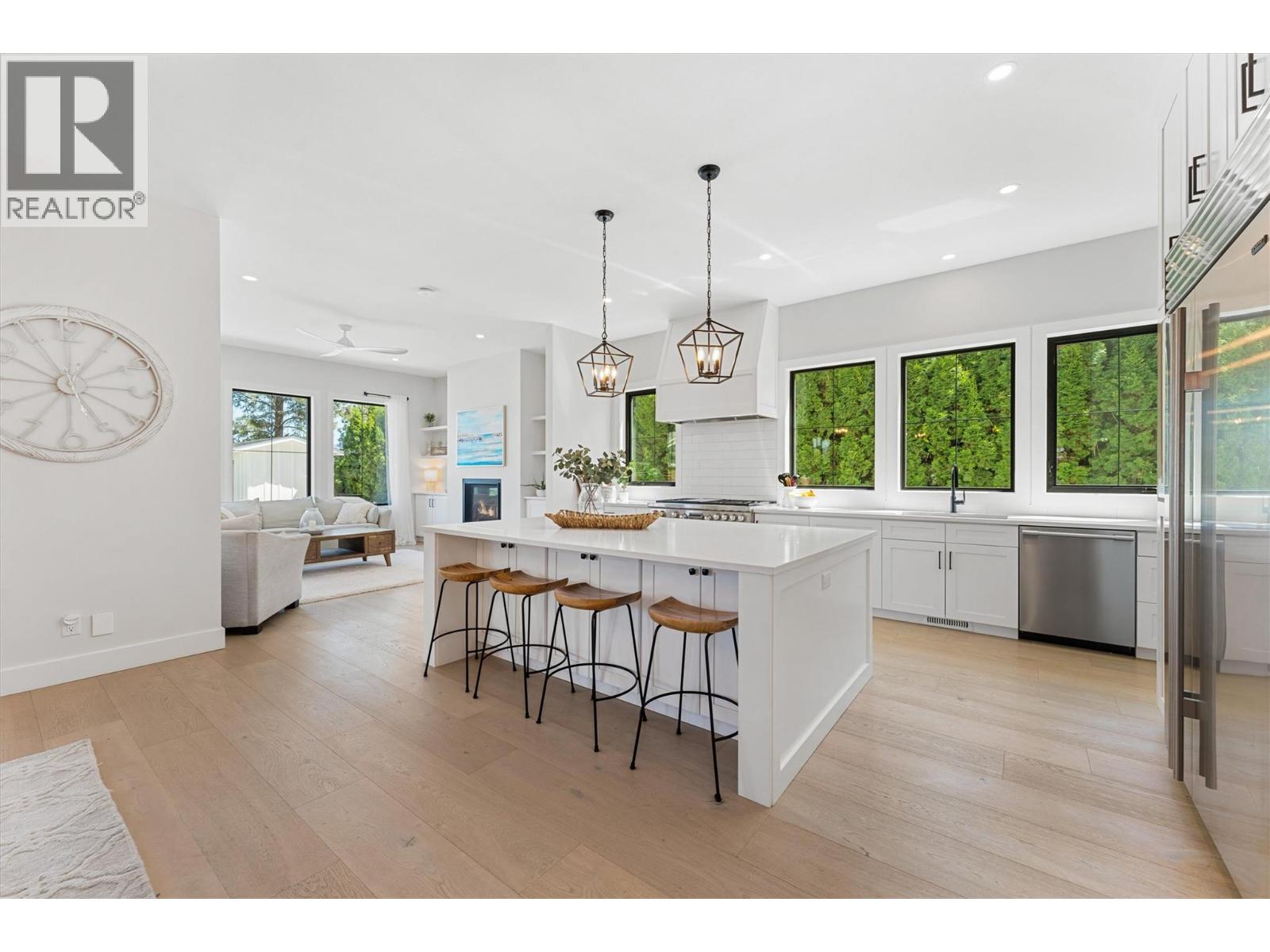 1180 Mission Ridge Road, Kelowna, British Columbia  V1W 3B2 - Photo 16 - 10376323