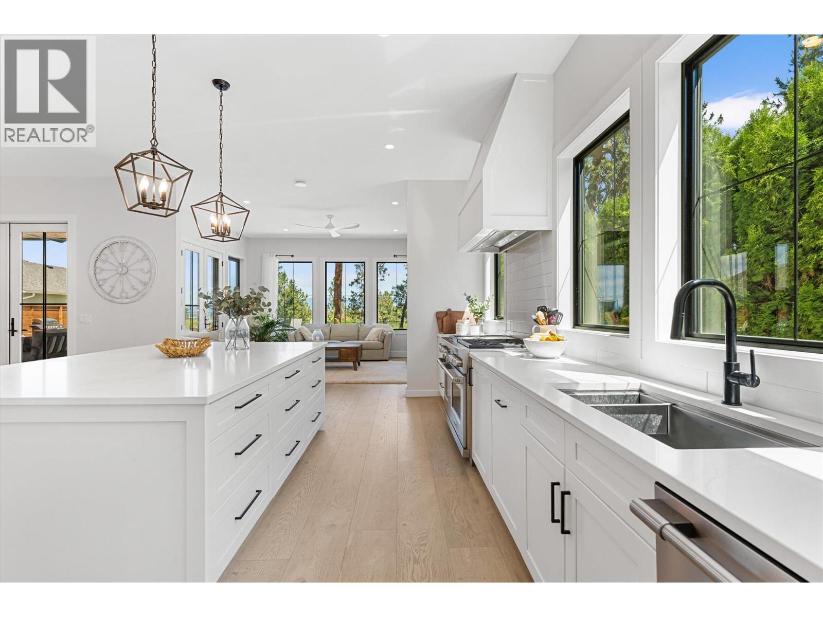 1180 Mission Ridge Road, Kelowna, British Columbia  V1W 3B2 - Photo 22 - 10376323