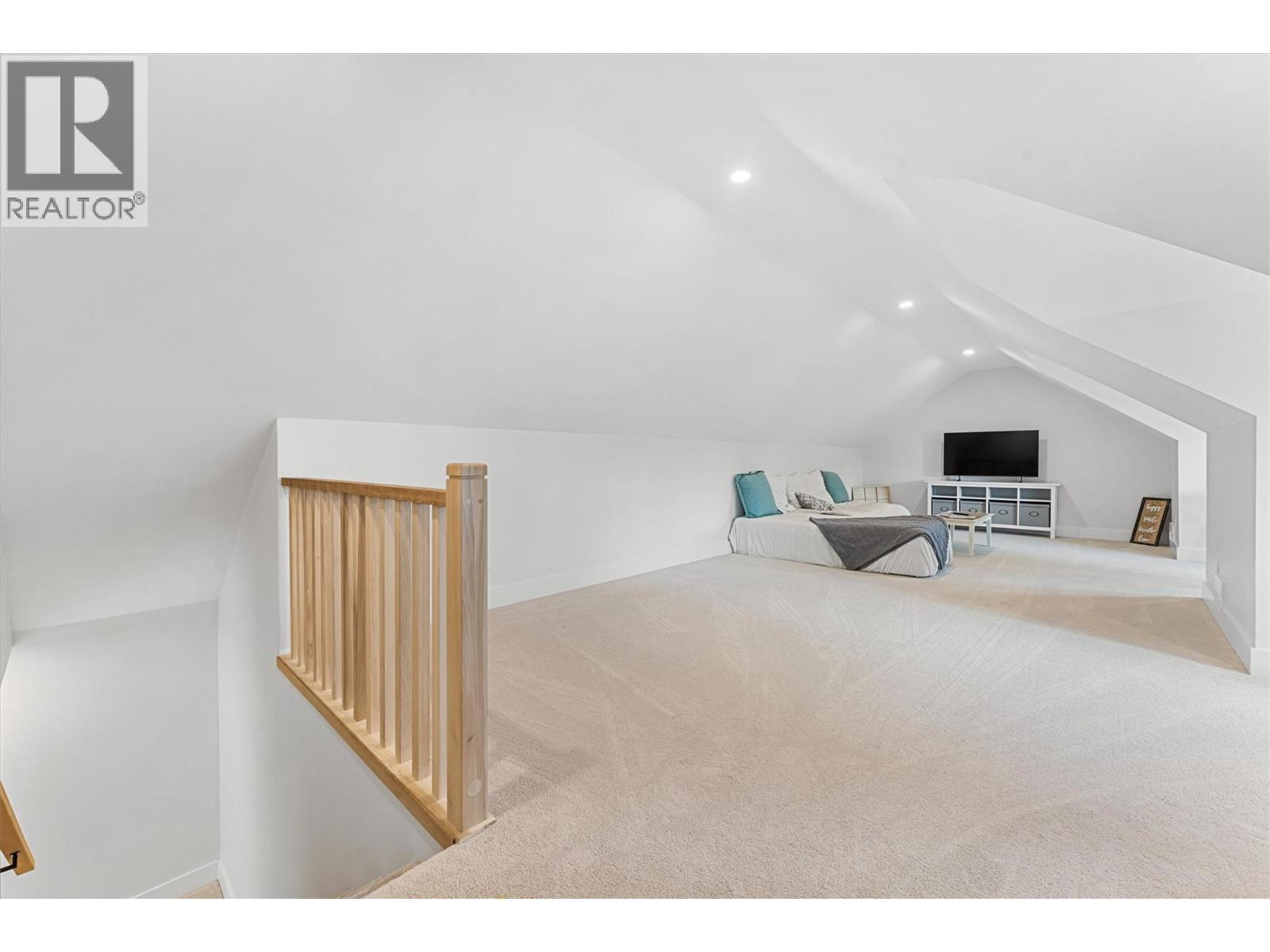 1180 Mission Ridge Road, Kelowna, British Columbia  V1W 3B2 - Photo 54 - 10376323