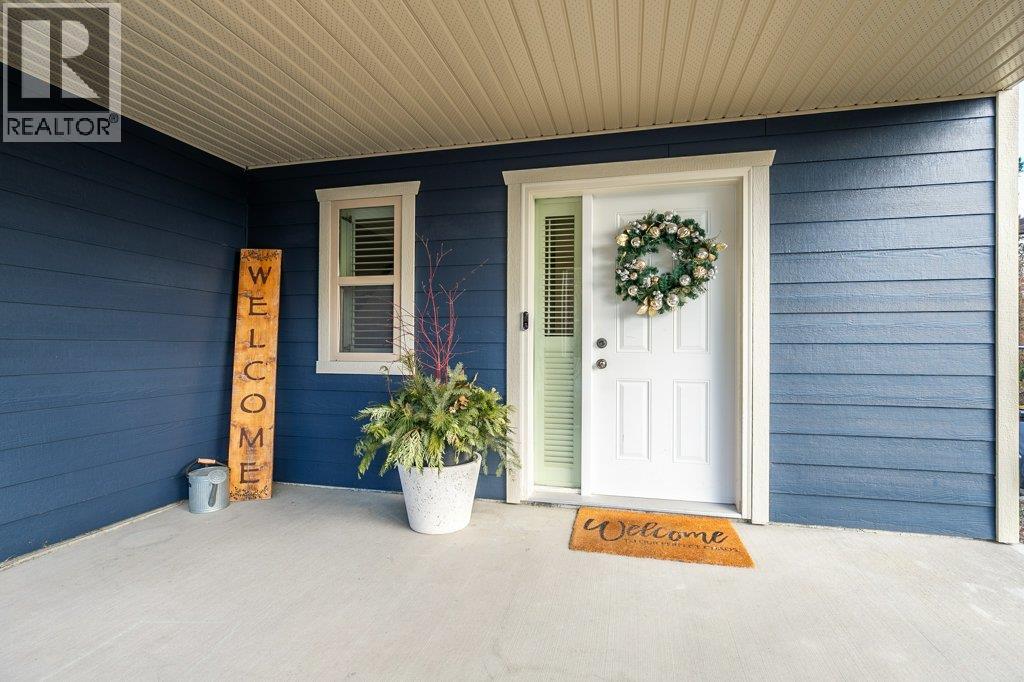 13215 Apex Drive, Lake Country, British Columbia  V4V 2P1 - Photo 5 - 10375976