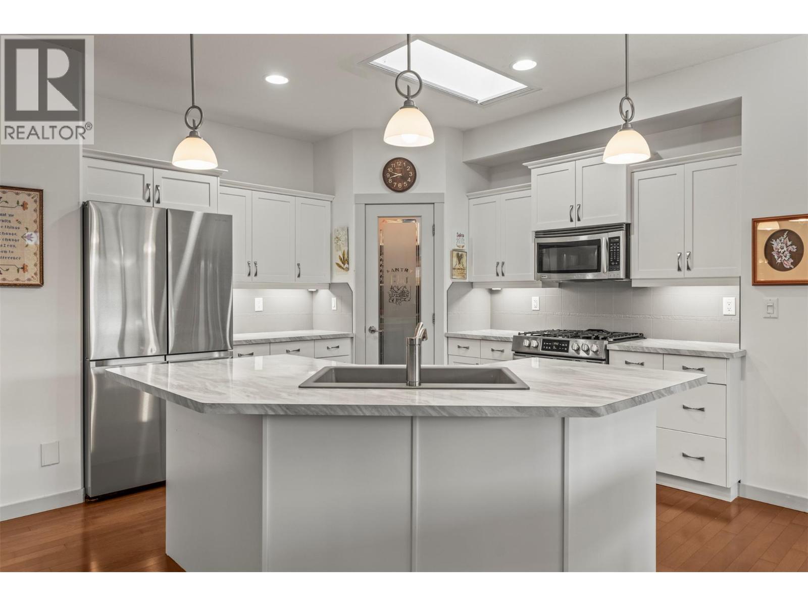 6450 Okanagan Landing Road Unit# 19, Vernon, British Columbia  V1H 2H5 - Photo 5 - 10375604