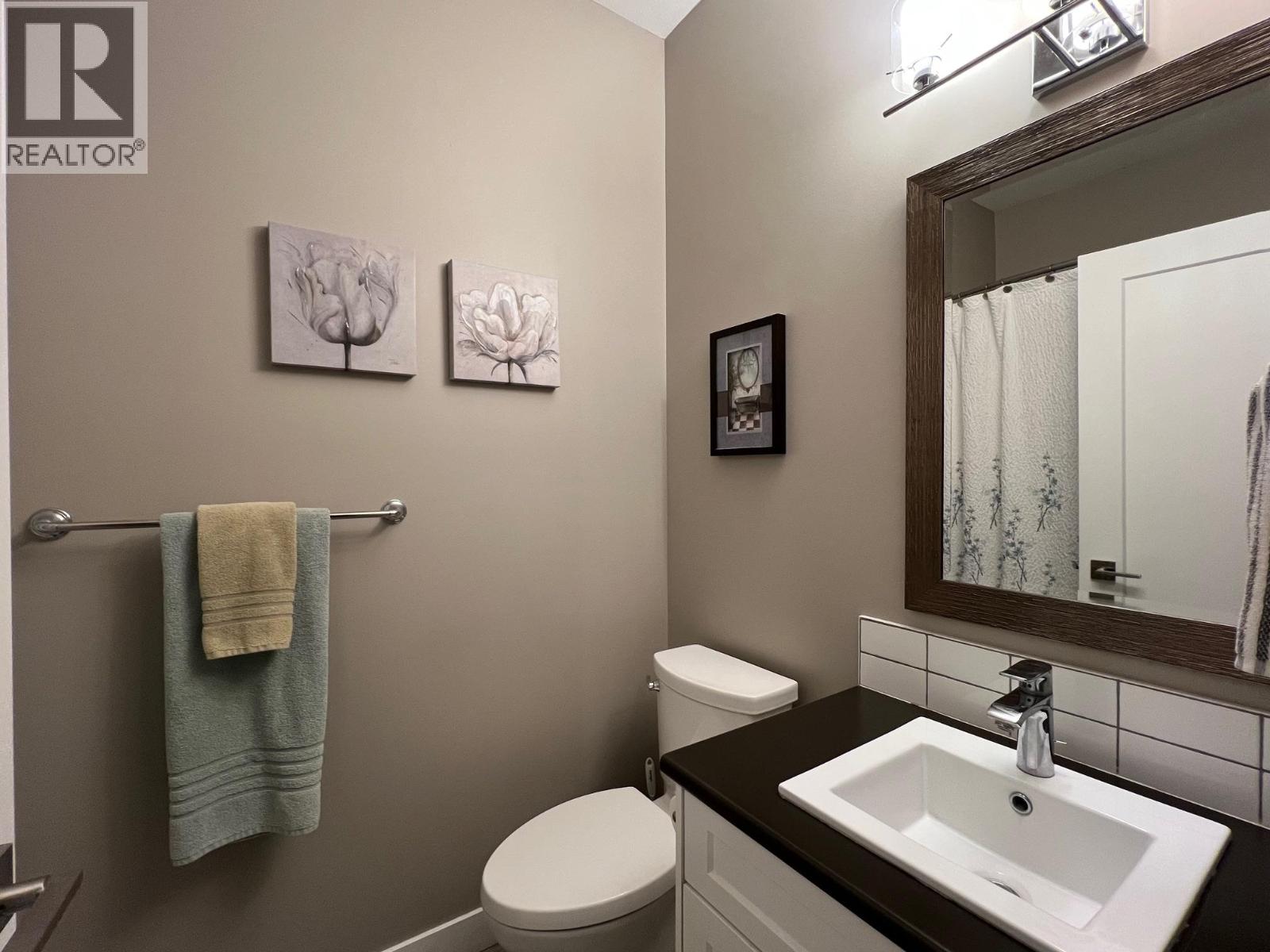 905 9th Avenue, Vernon, British Columbia  V1H 1Z1 - Photo 10 - 10374709