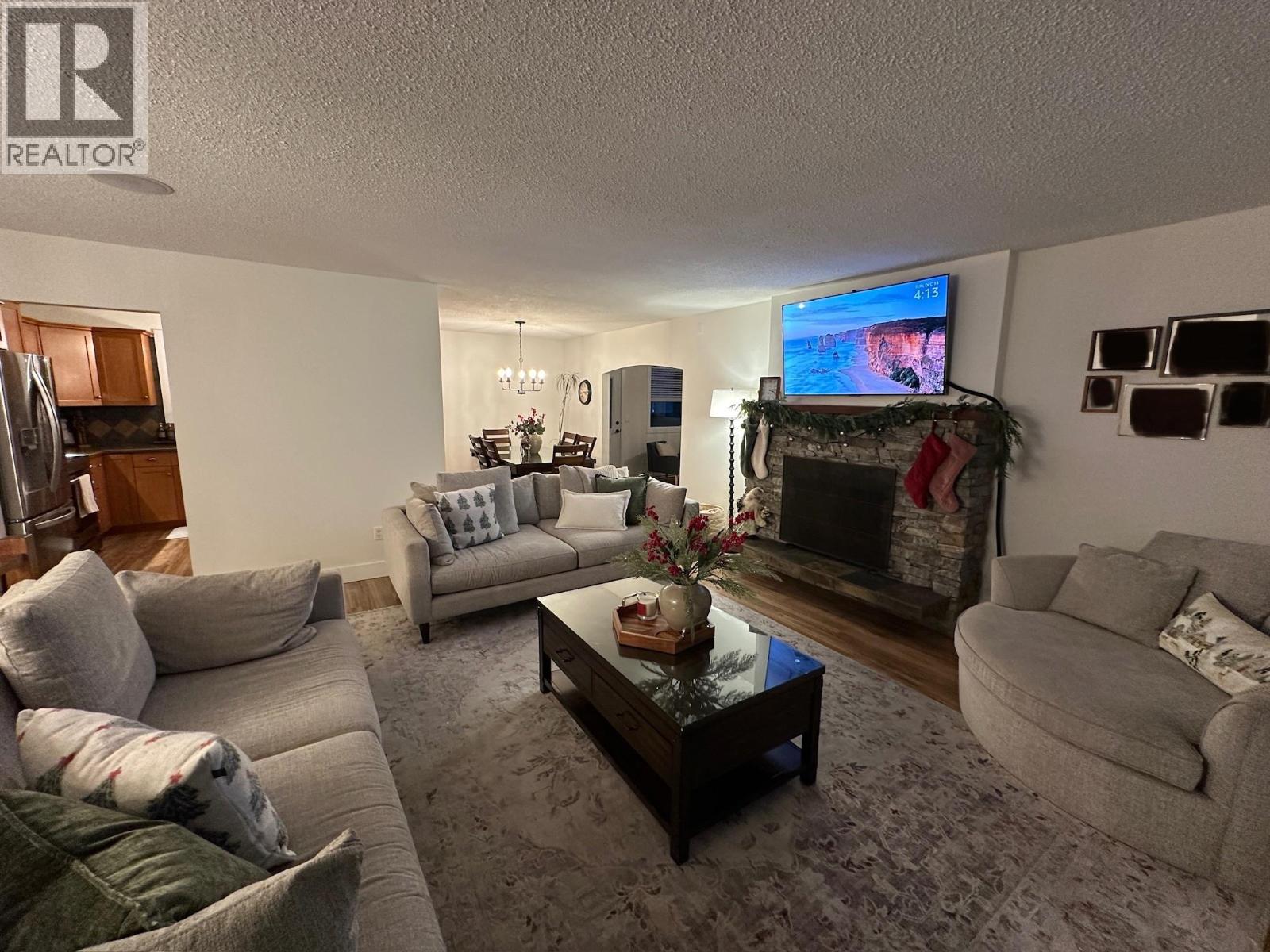 995 Graf Road, Kelowna, British Columbia  V1P 1C1 - Photo 10 - 10376231