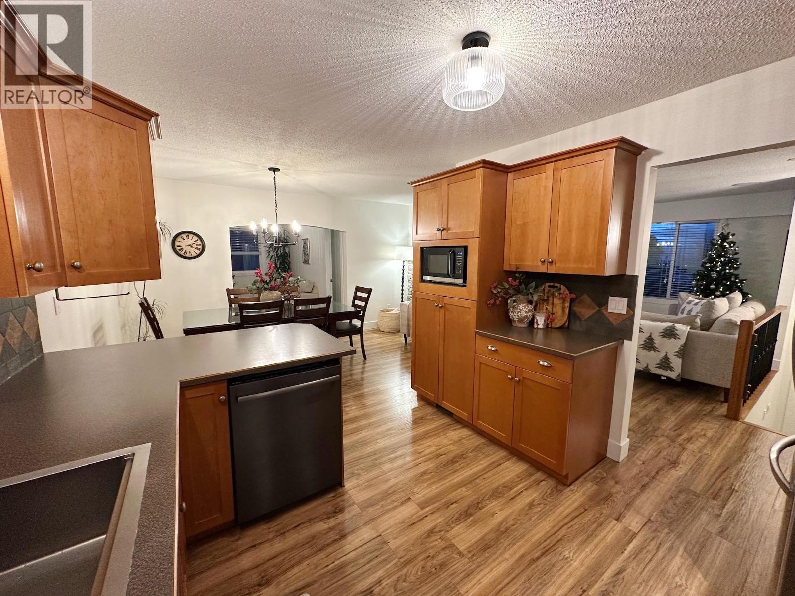 995 Graf Road, Kelowna, British Columbia  V1P 1C1 - Photo 17 - 10376231