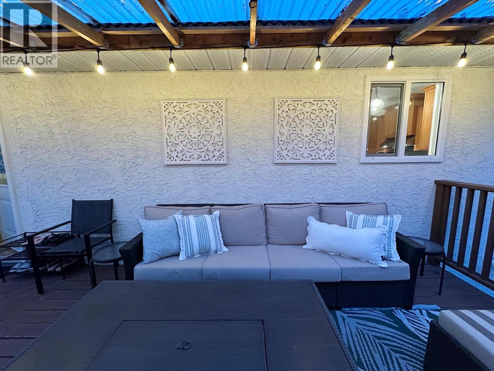 995 Graf Road, Kelowna, British Columbia  V1P 1C1 - Photo 32 - 10376231