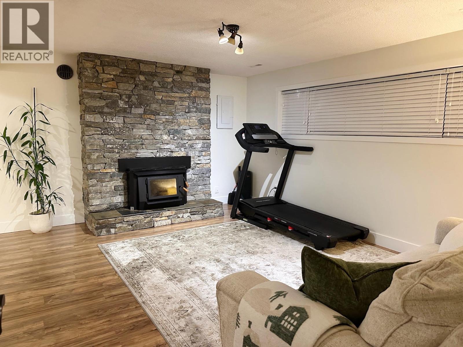 995 Graf Road, Kelowna, British Columbia  V1P 1C1 - Photo 36 - 10376231