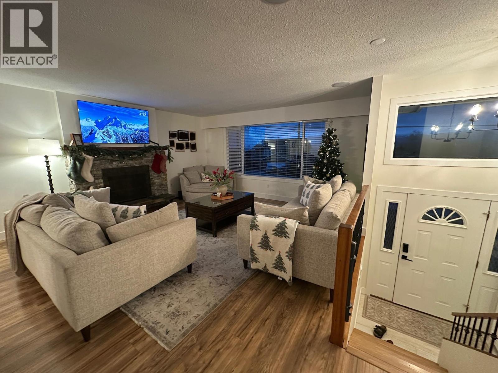 995 Graf Road, Kelowna, British Columbia  V1P 1C1 - Photo 8 - 10376231