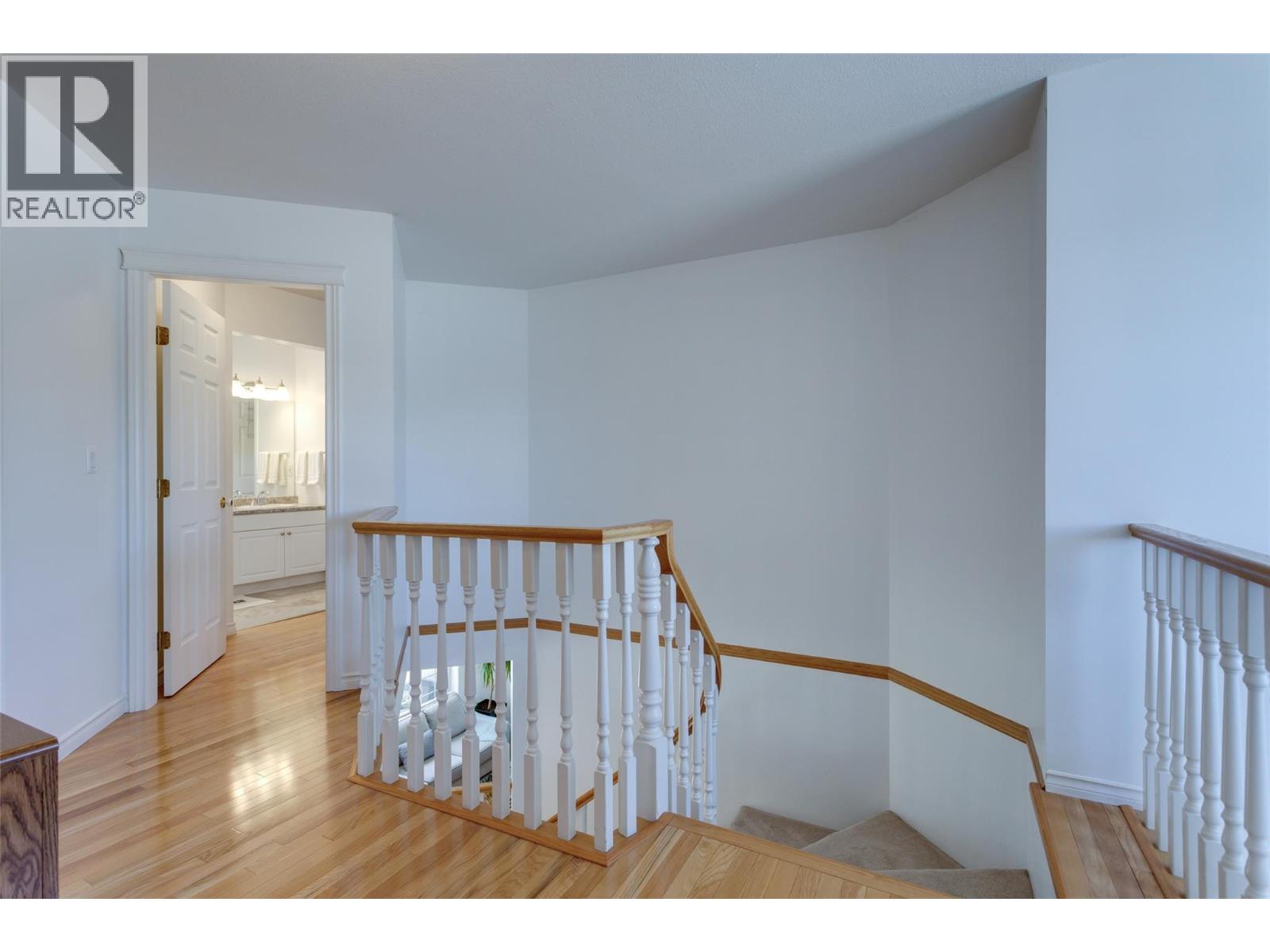 2205 Canary Place, Vernon, British Columbia  V1H 1R3 - Photo 33 - 10376182