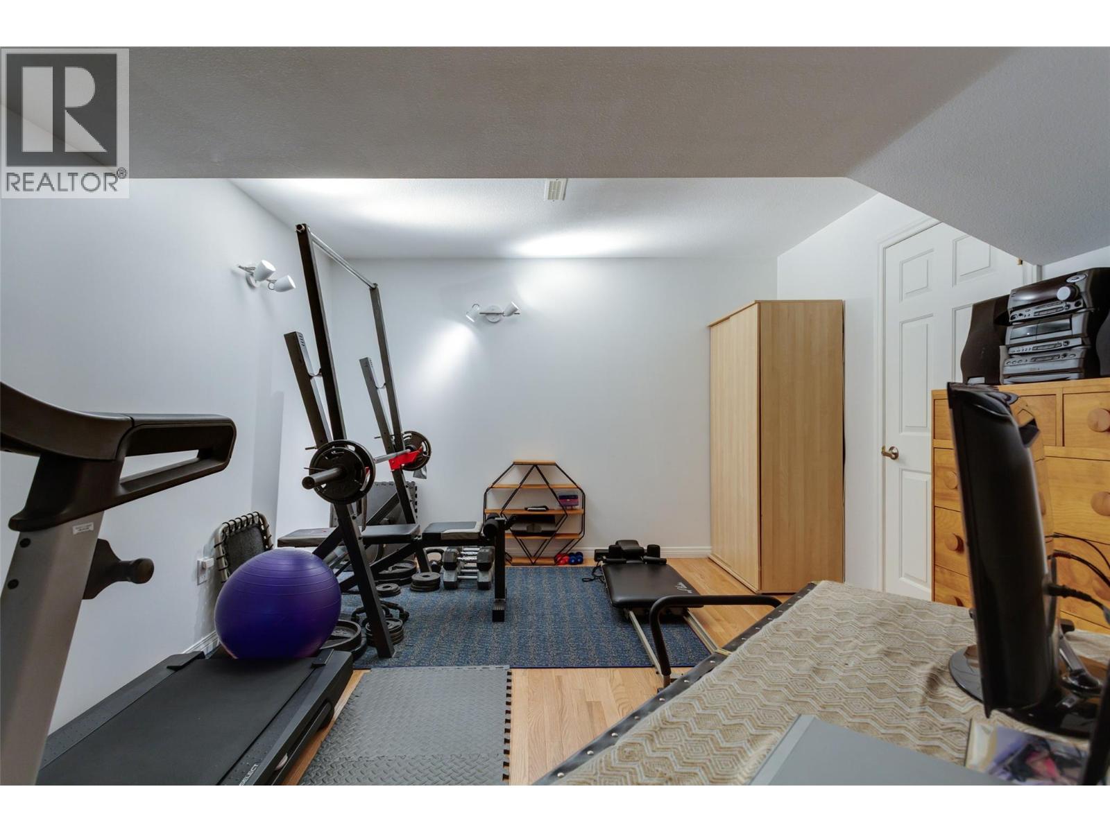 2205 Canary Place, Vernon, British Columbia  V1H 1R3 - Photo 53 - 10376182