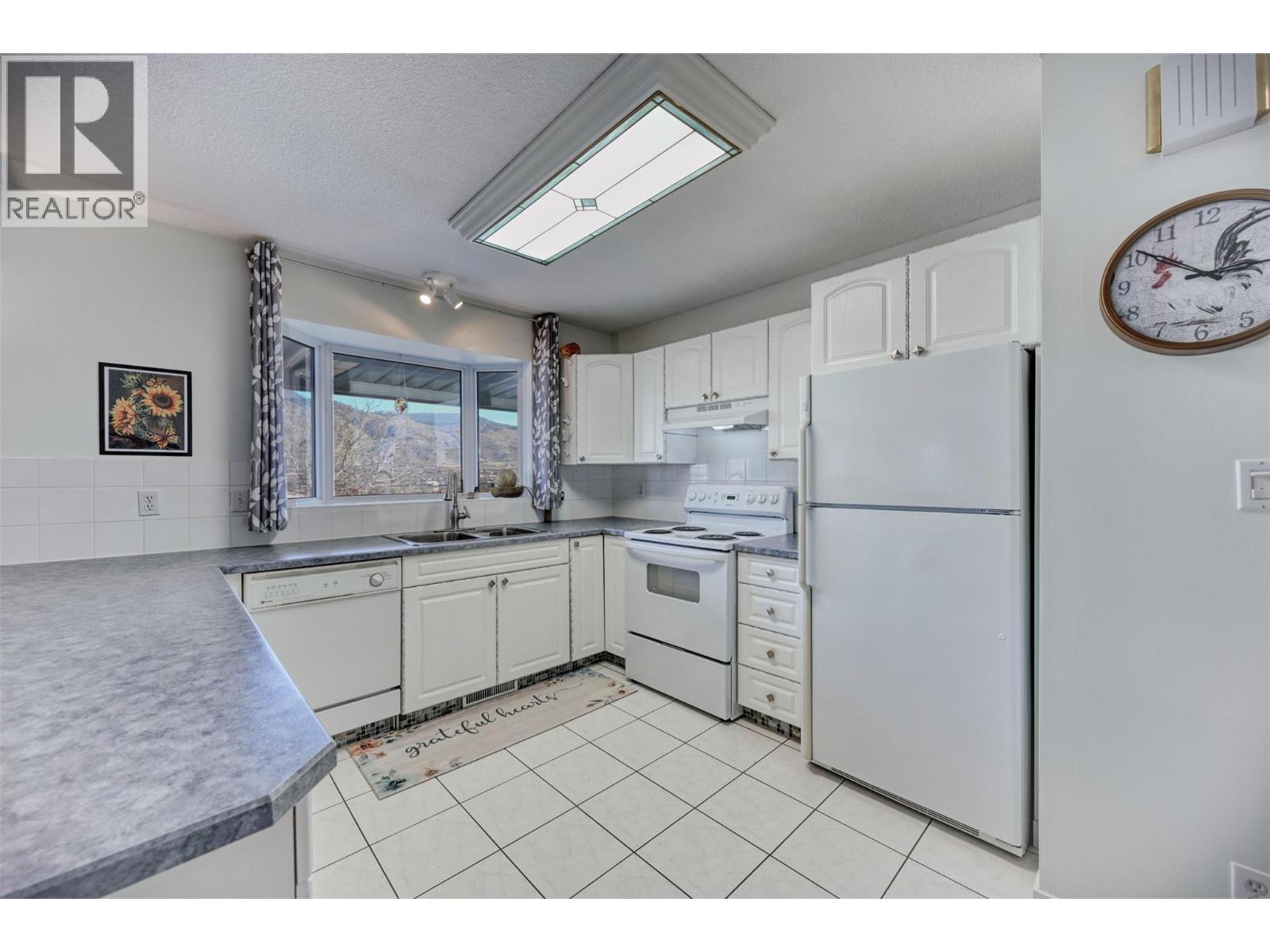 3 Finch Cres. Crescent, Osoyoos, British Columbia  V0H 1V0 - Photo 5 - 10374668