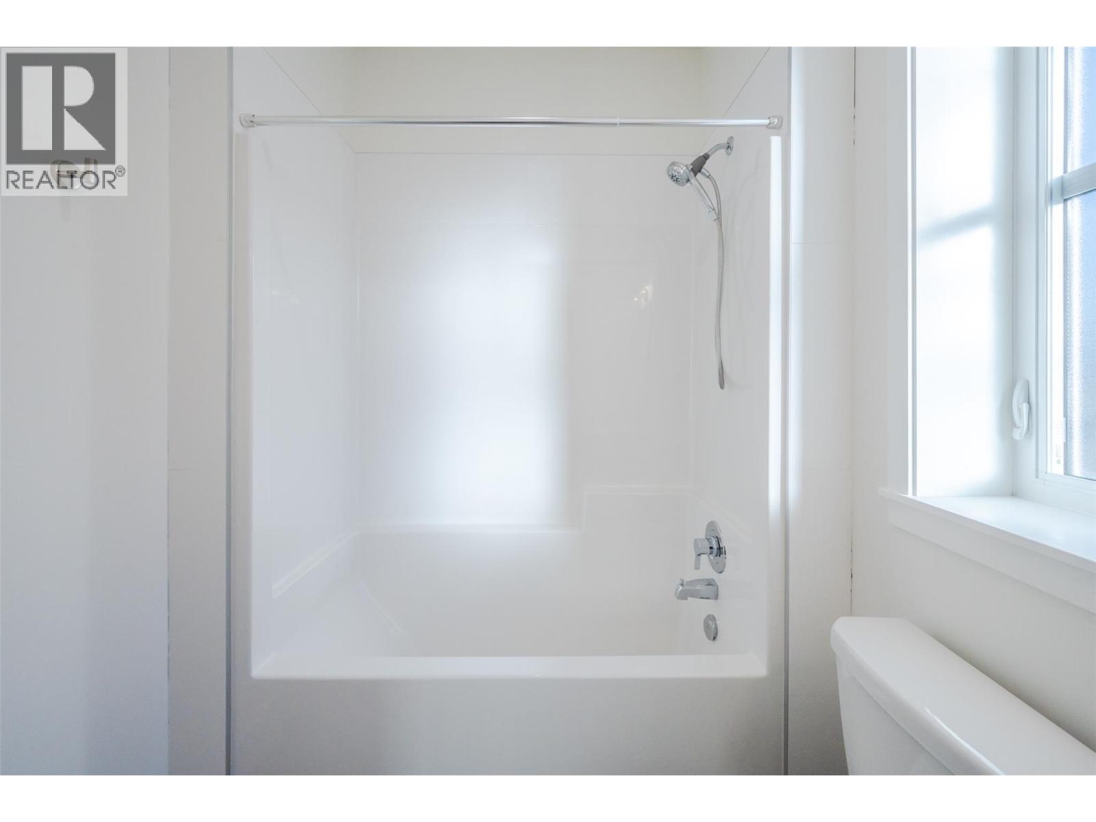 795 Ontario Street Unit# 105, Penticton, British Columbia  V2A 4S4 - Photo 22 - 10376360