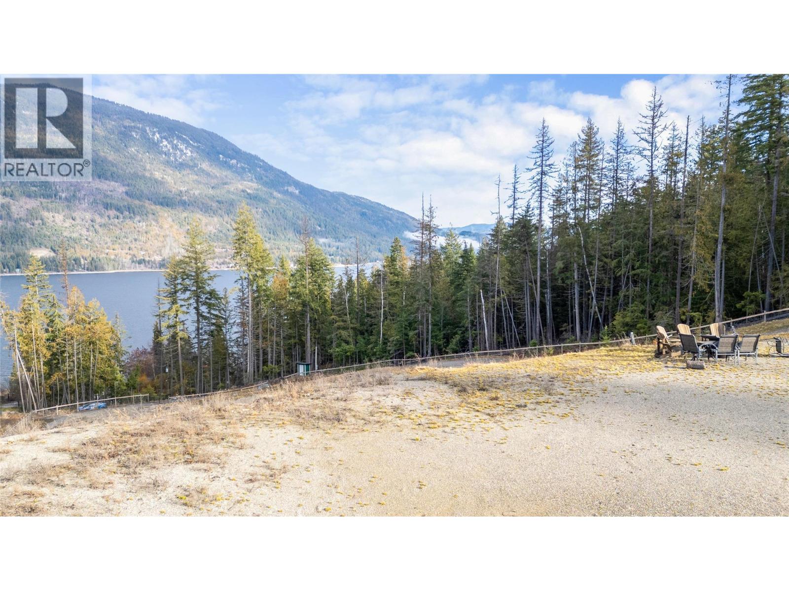 6226 Armstrong Road, Eagle Bay, British Columbia  V0E 1T0 - Photo 27 - 10376354