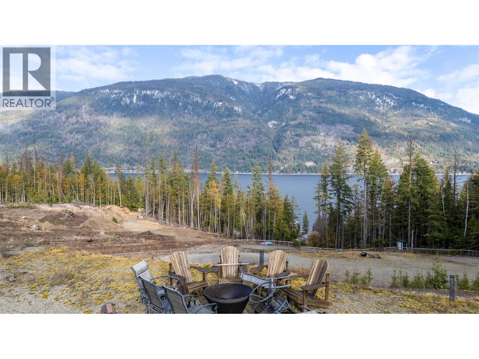 6226 Armstrong Road, Eagle Bay, British Columbia  V0E 1T0 - Photo 31 - 10376354