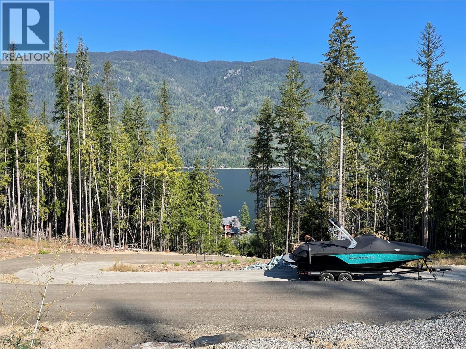 6226 Armstrong Road, Eagle Bay, British Columbia  V0E 1T0 - Photo 34 - 10376354