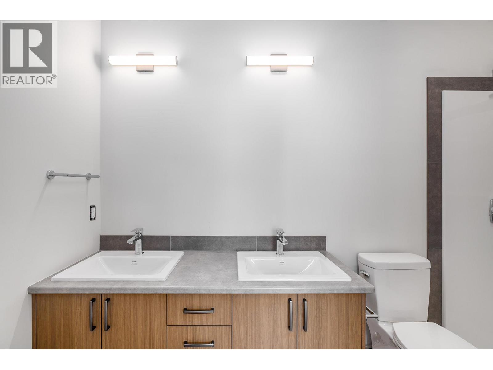 3425 Hilltown Drive Unit# 2, Kelowna, British Columbia  V1V 2B5 - Photo 16 - 10376345