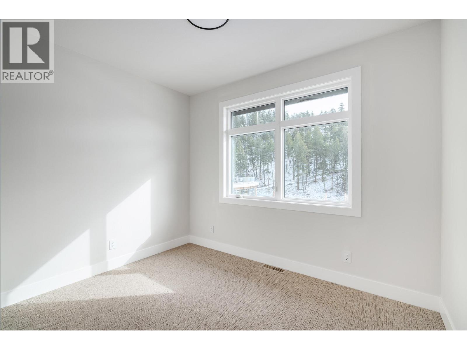 3425 Hilltown Drive Unit# 2, Kelowna, British Columbia  V1V 2B5 - Photo 19 - 10376345