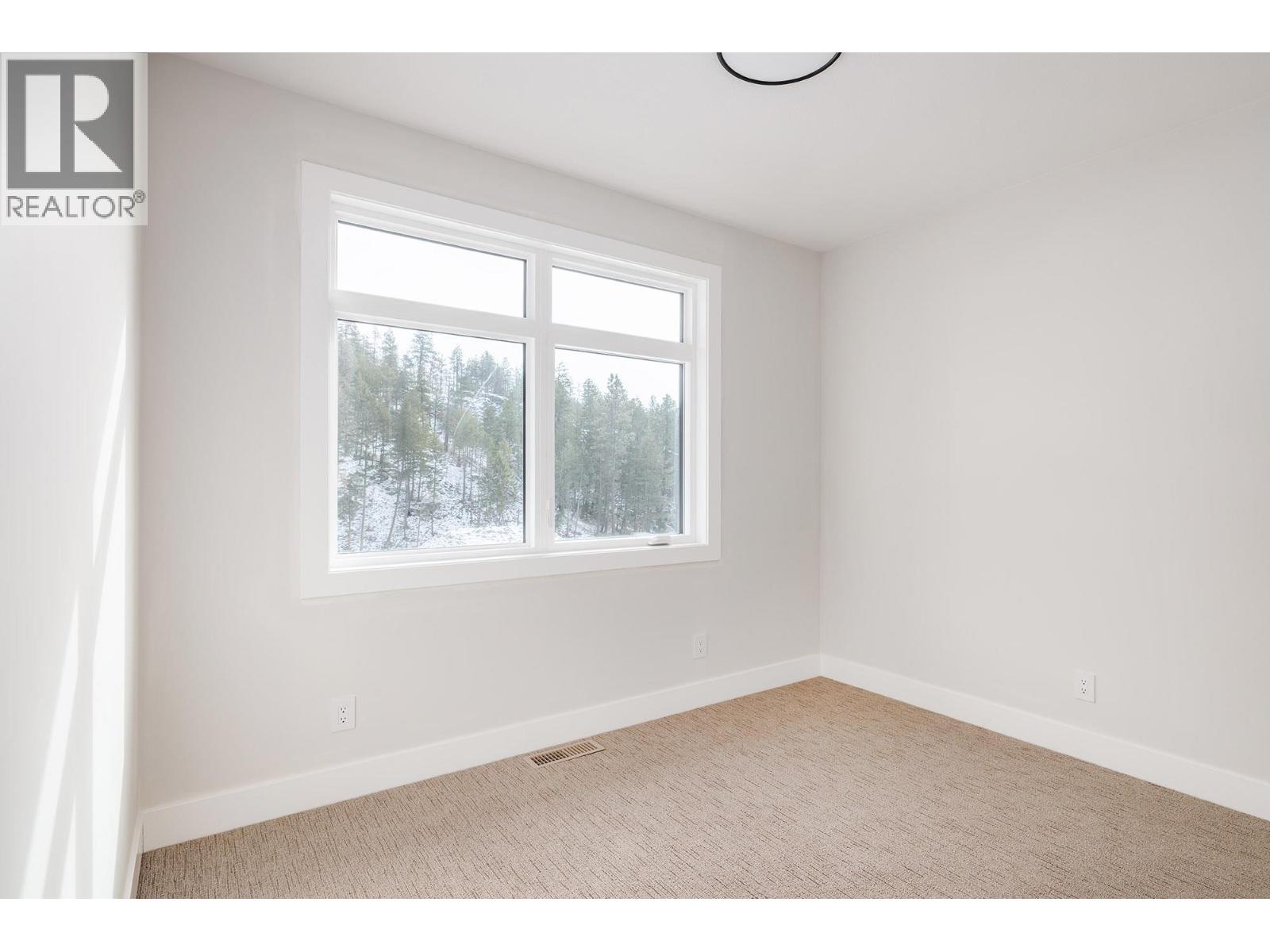 3425 Hilltown Drive Unit# 2, Kelowna, British Columbia  V1V 2B5 - Photo 20 - 10376345