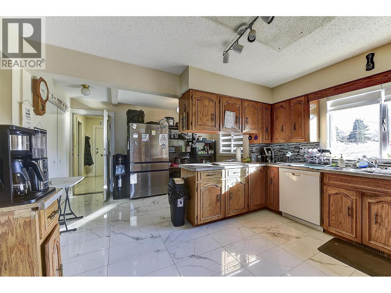 9810 Venables Drive, Coldstream, British Columbia  V1B 2J9 - Photo 22 - 10376335