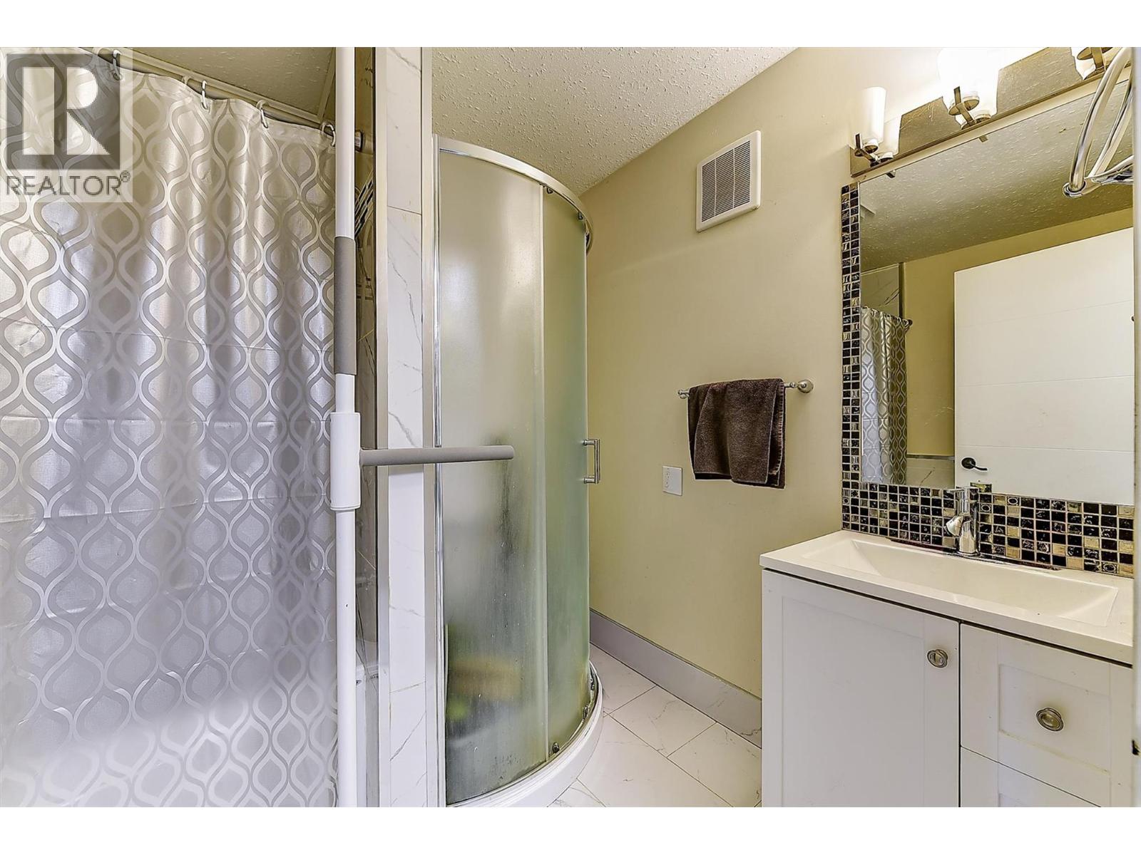 9810 Venables Drive, Coldstream, British Columbia  V1B 2J9 - Photo 30 - 10376335