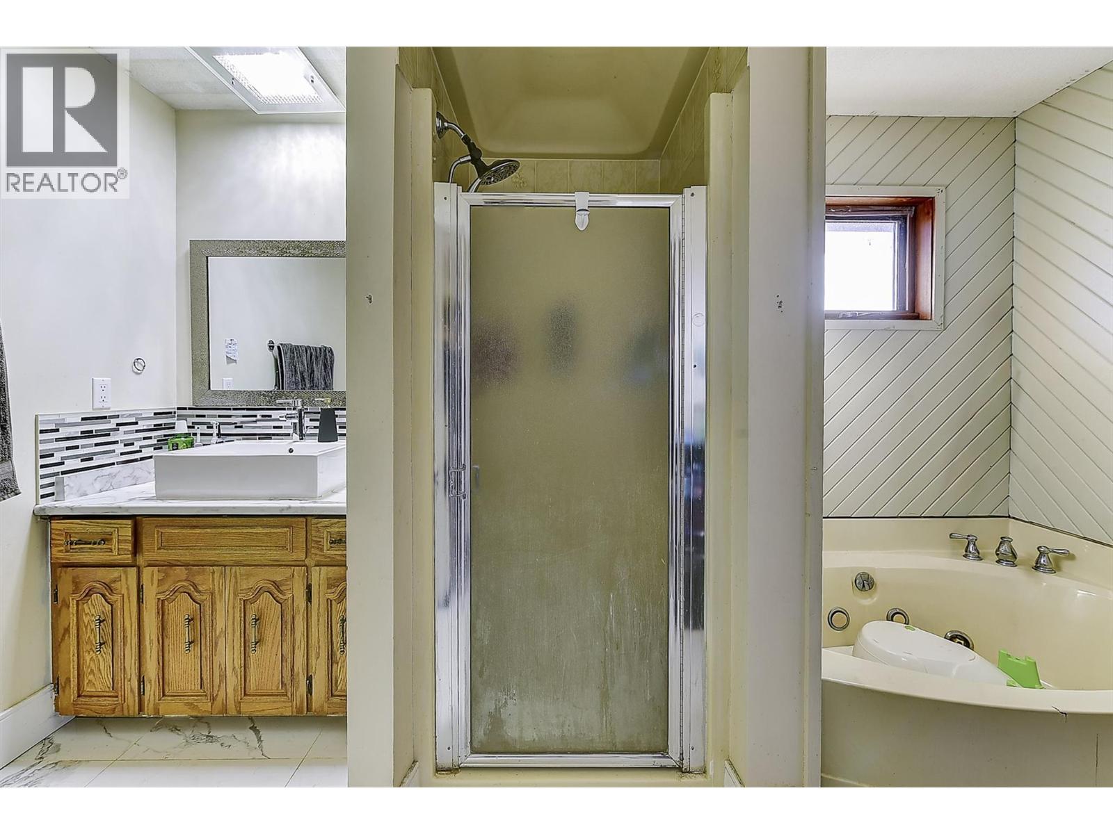 9810 Venables Drive, Coldstream, British Columbia  V1B 2J9 - Photo 42 - 10376335