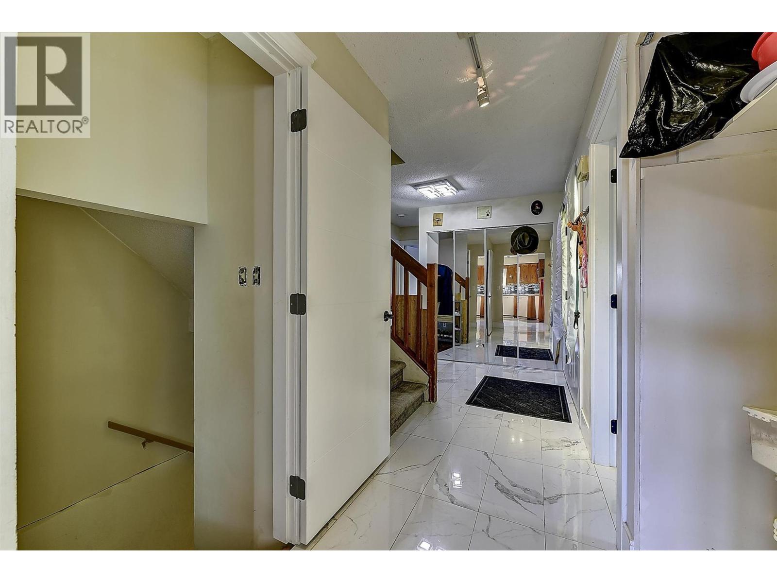 9810 Venables Drive, Coldstream, British Columbia  V1B 2J9 - Photo 46 - 10376335